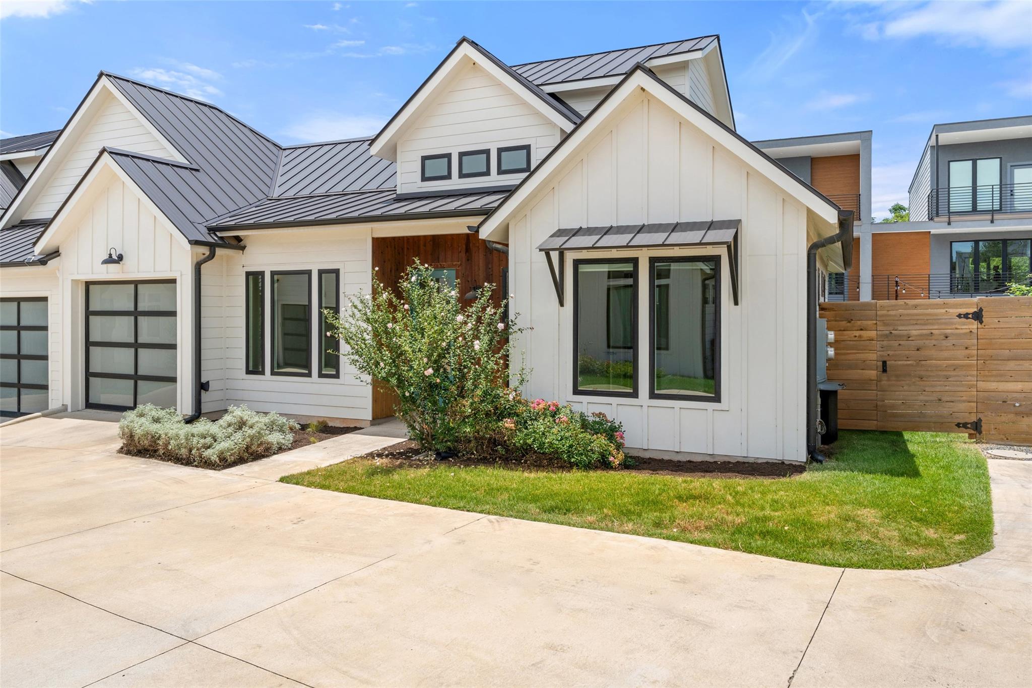 4020 Valley View RD #B — photo 4