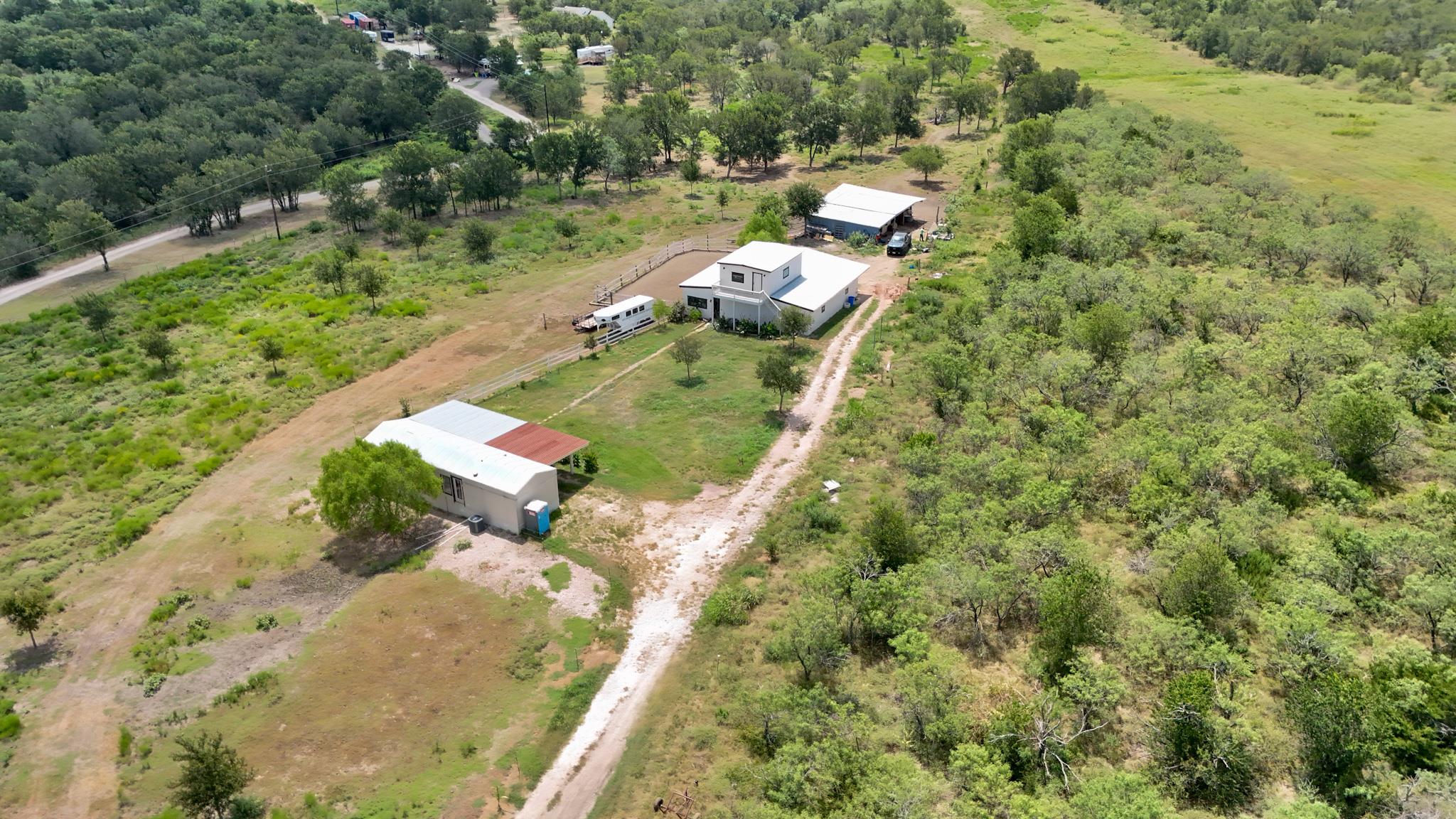 2690 County Road 466 — photo 4