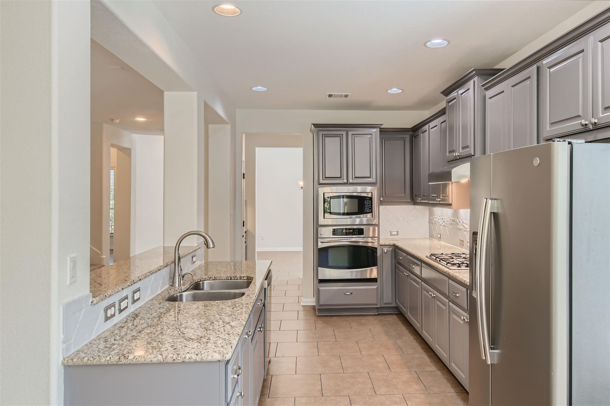 12609 Calistoga WAY — photo 5