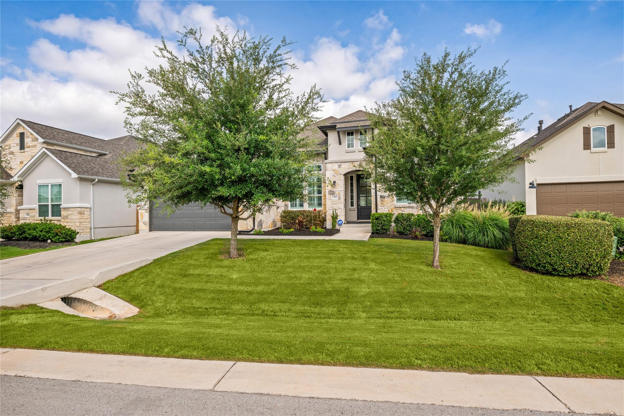 1397 Pink Granite BLVD