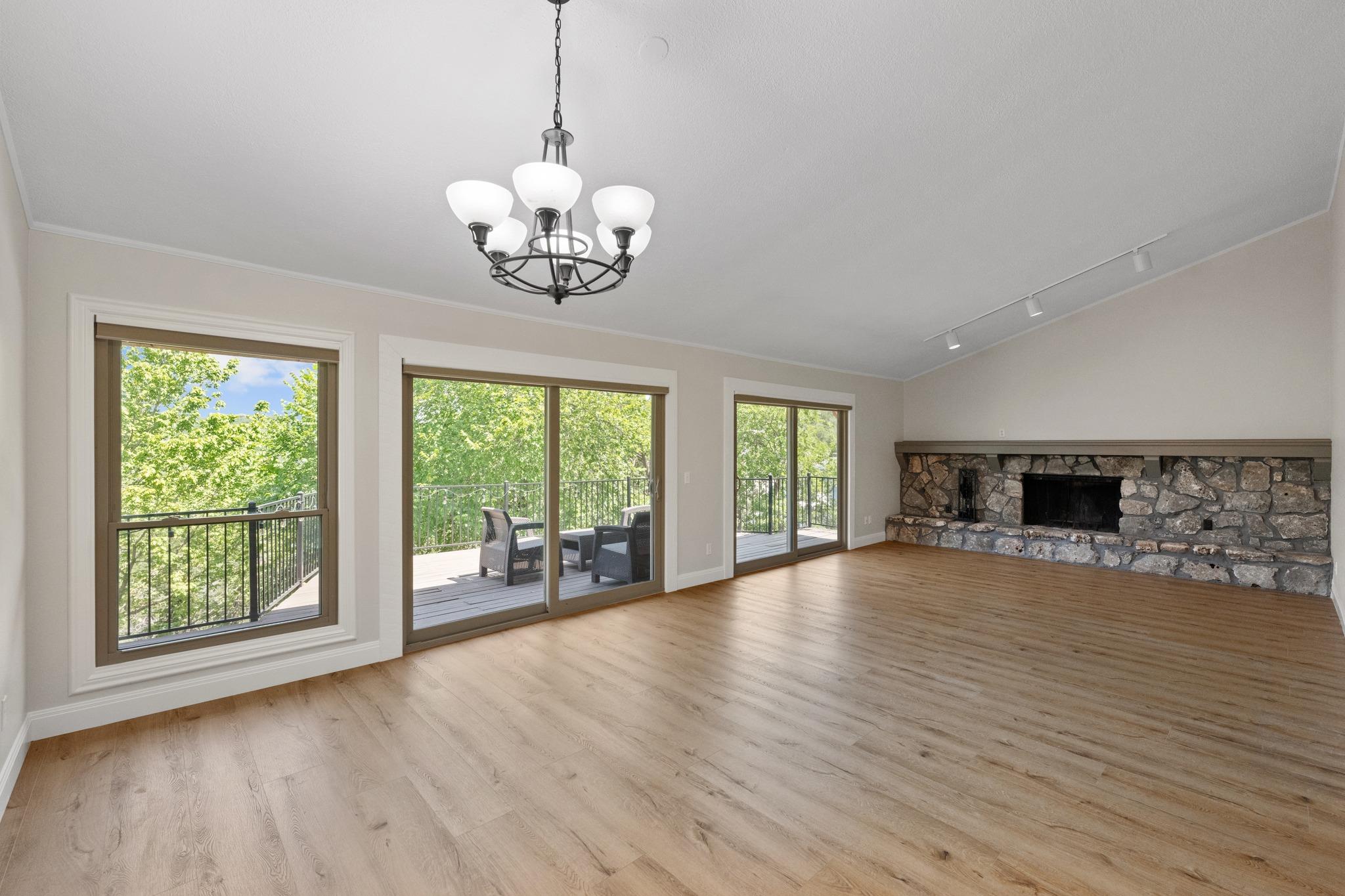 5104 Beverly Hills DR — photo 4