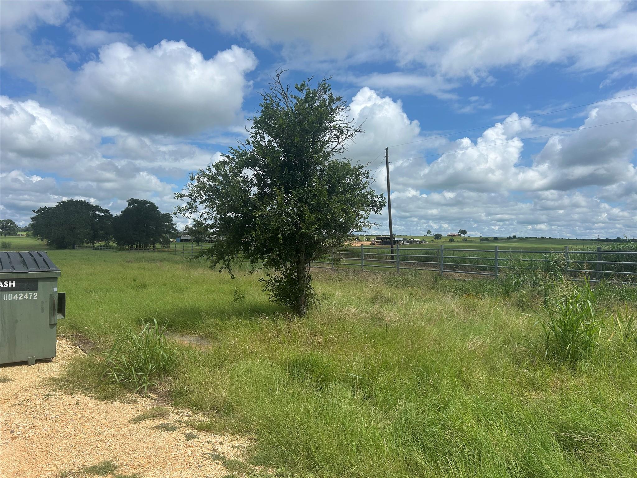 000 Old Potato RD — photo 3