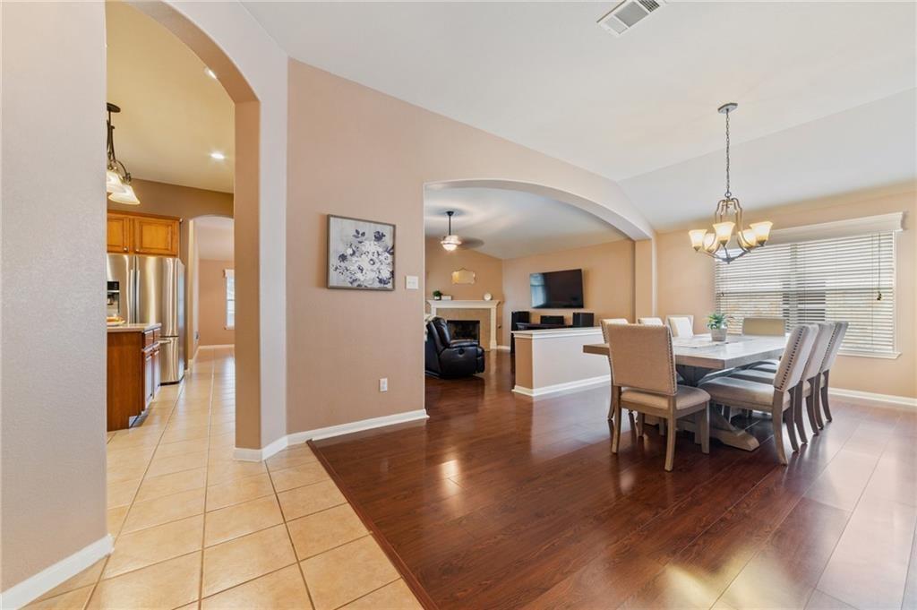 1203 Calistoga DR — photo 3