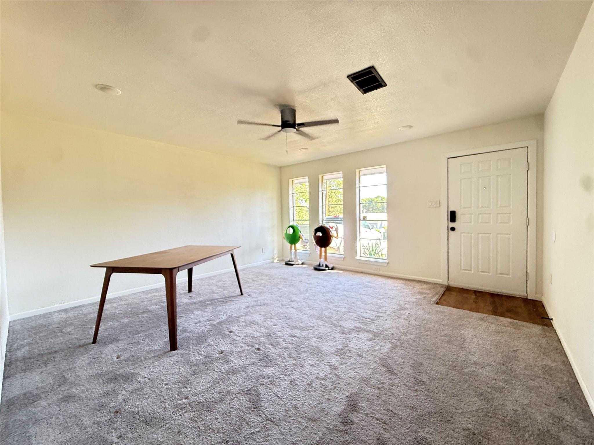 3401 Thomas Kincheon ST — photo 3