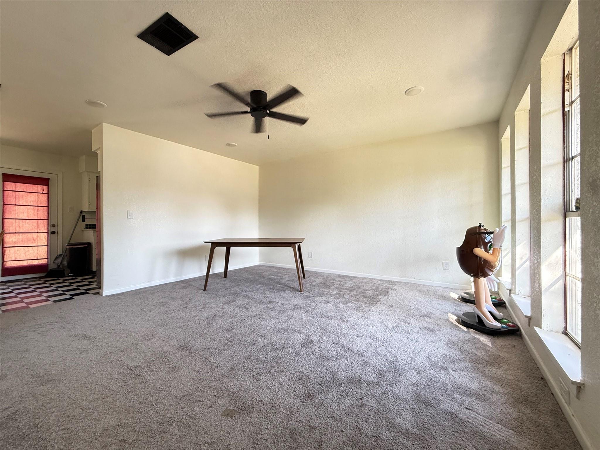 3401 Thomas Kincheon ST — photo 5
