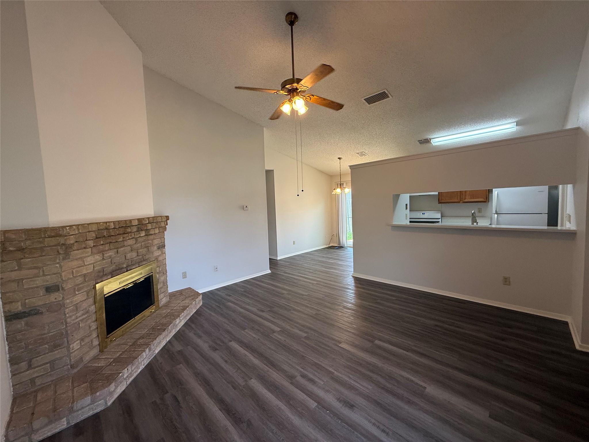 416 Greenlawn BLVD — photo 3