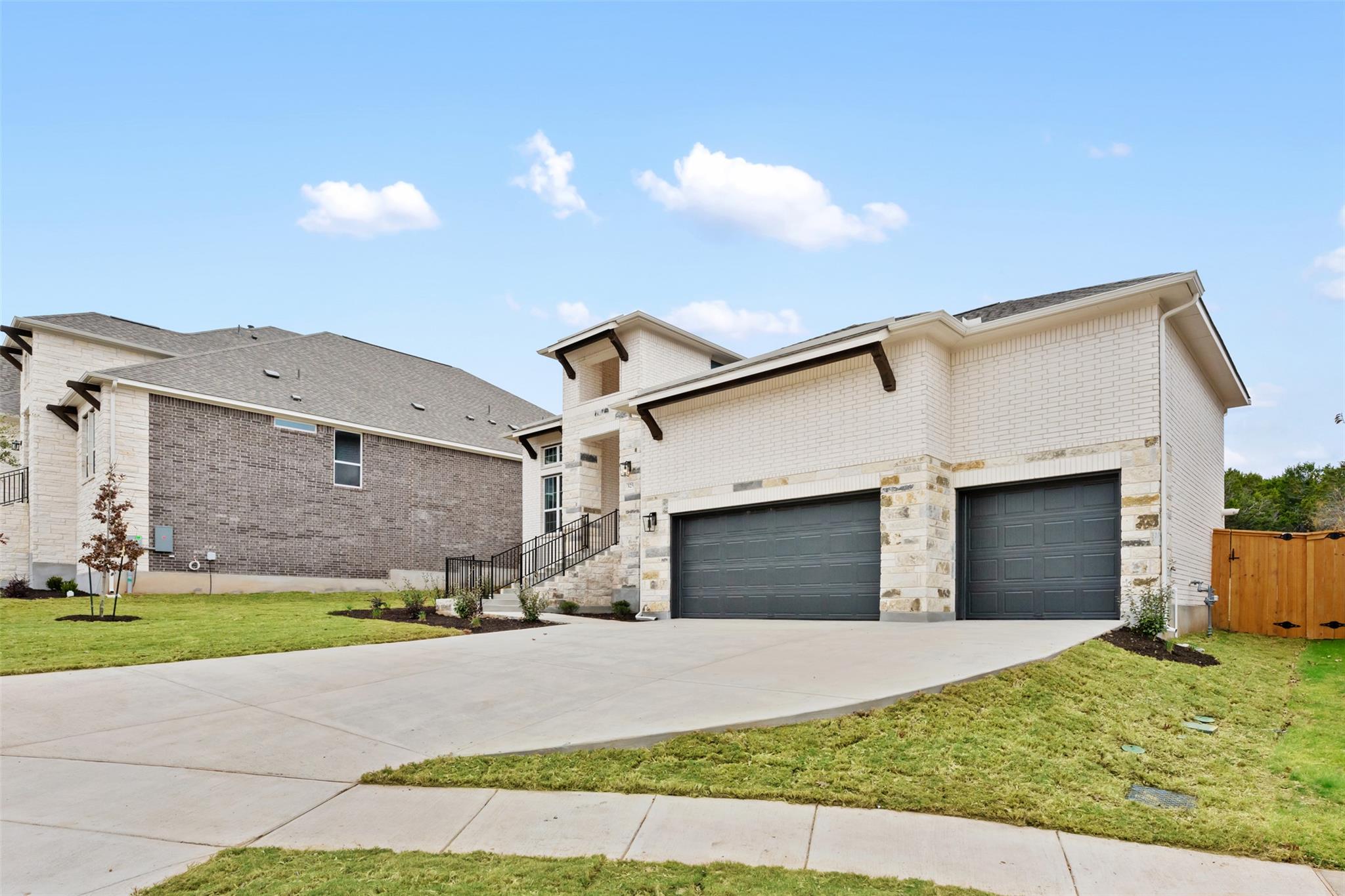 17225 Alta Madera LN — photo 3