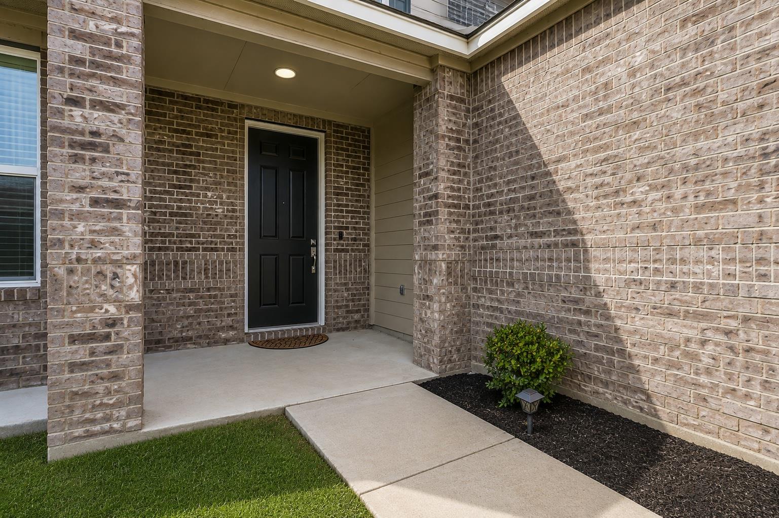 2110 Goji LN — photo 3