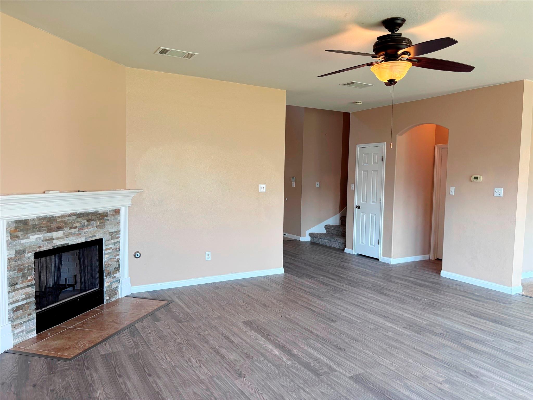 4116 Meadow Bluff WAY — photo 5