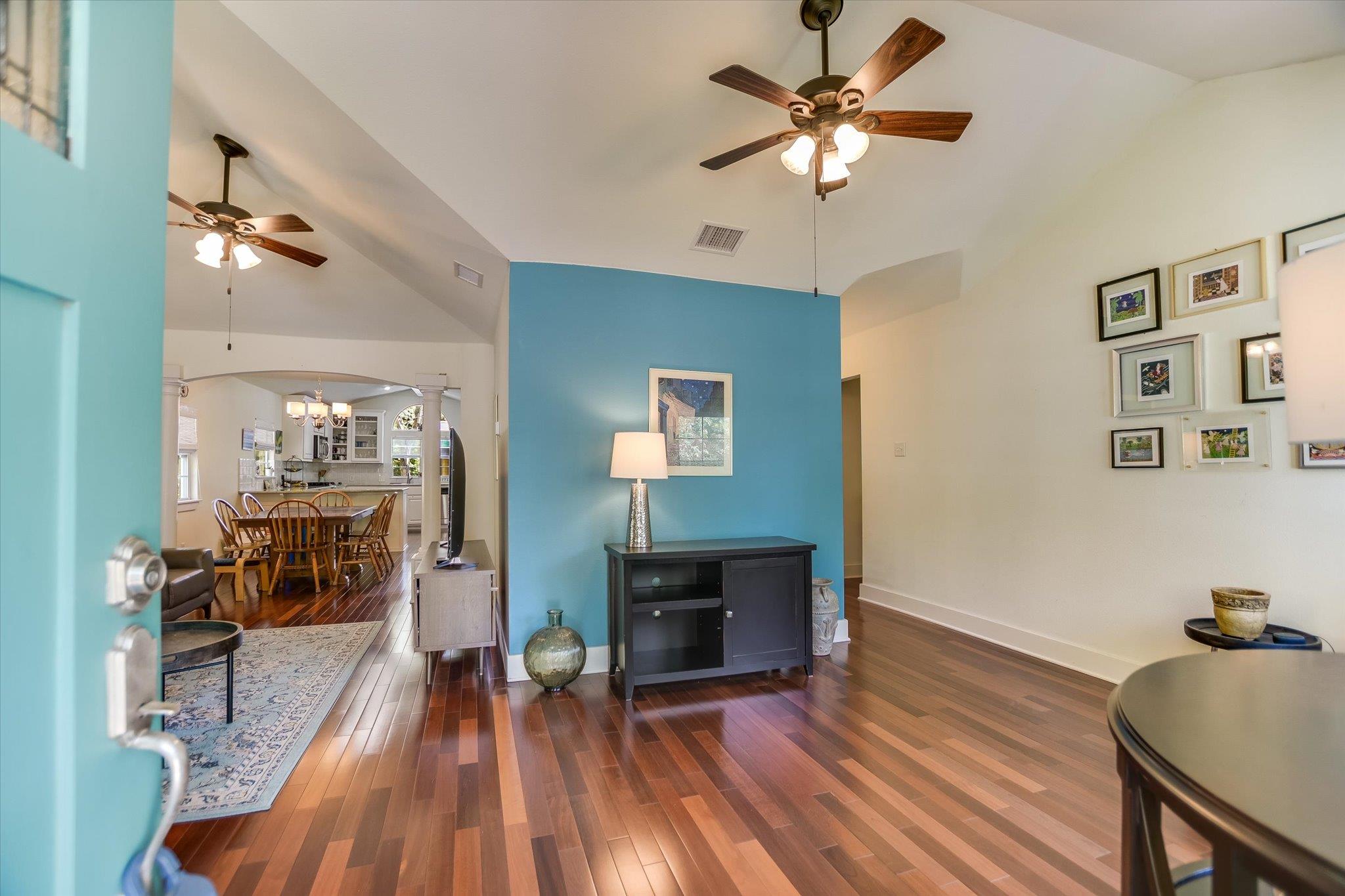 1004 Monroe ST — photo 4
