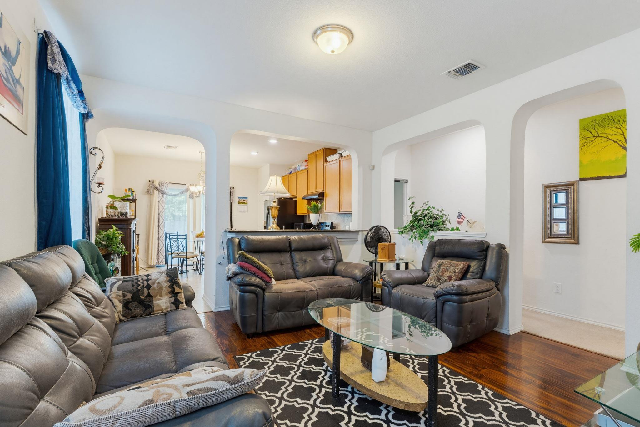 13521 Abraham Lincoln ST — photo 3