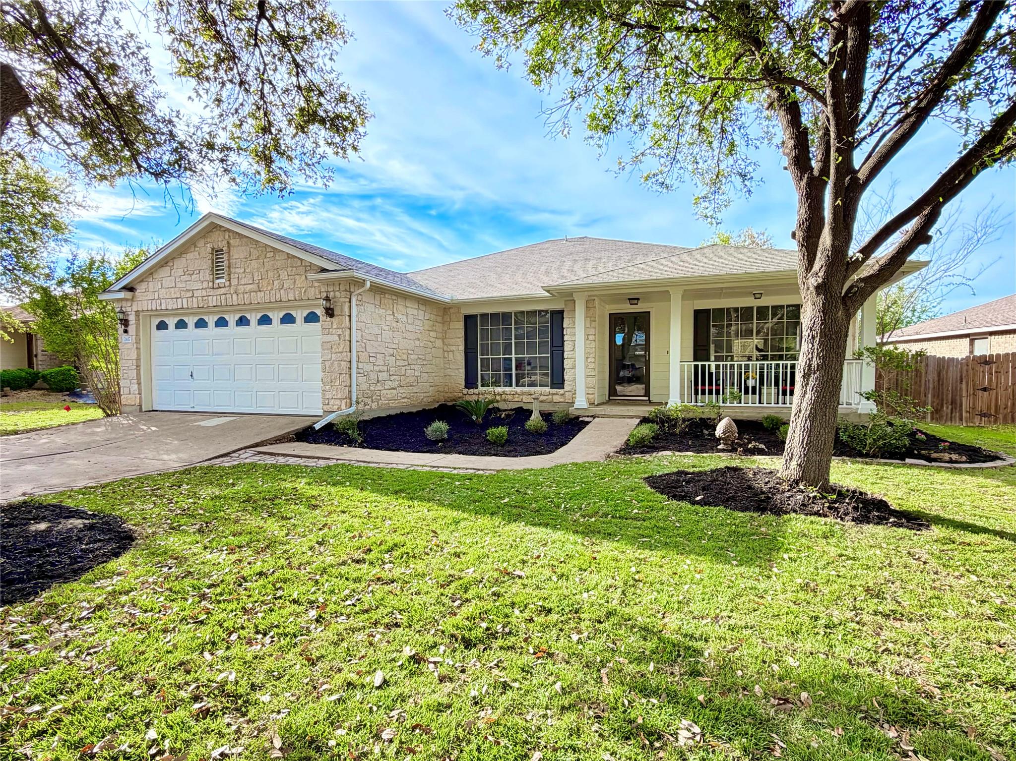 2417 Hallie LN — photo 3