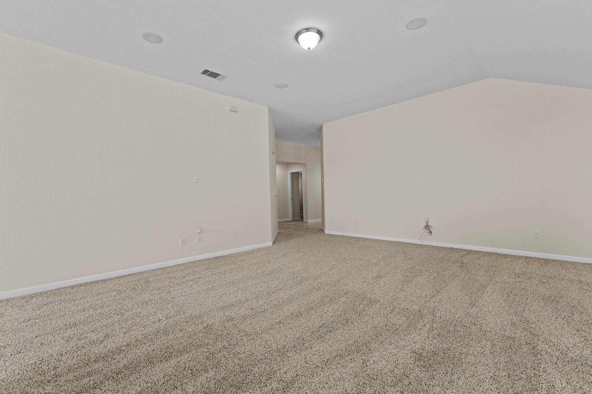 185 Silver Maple DR — photo 3