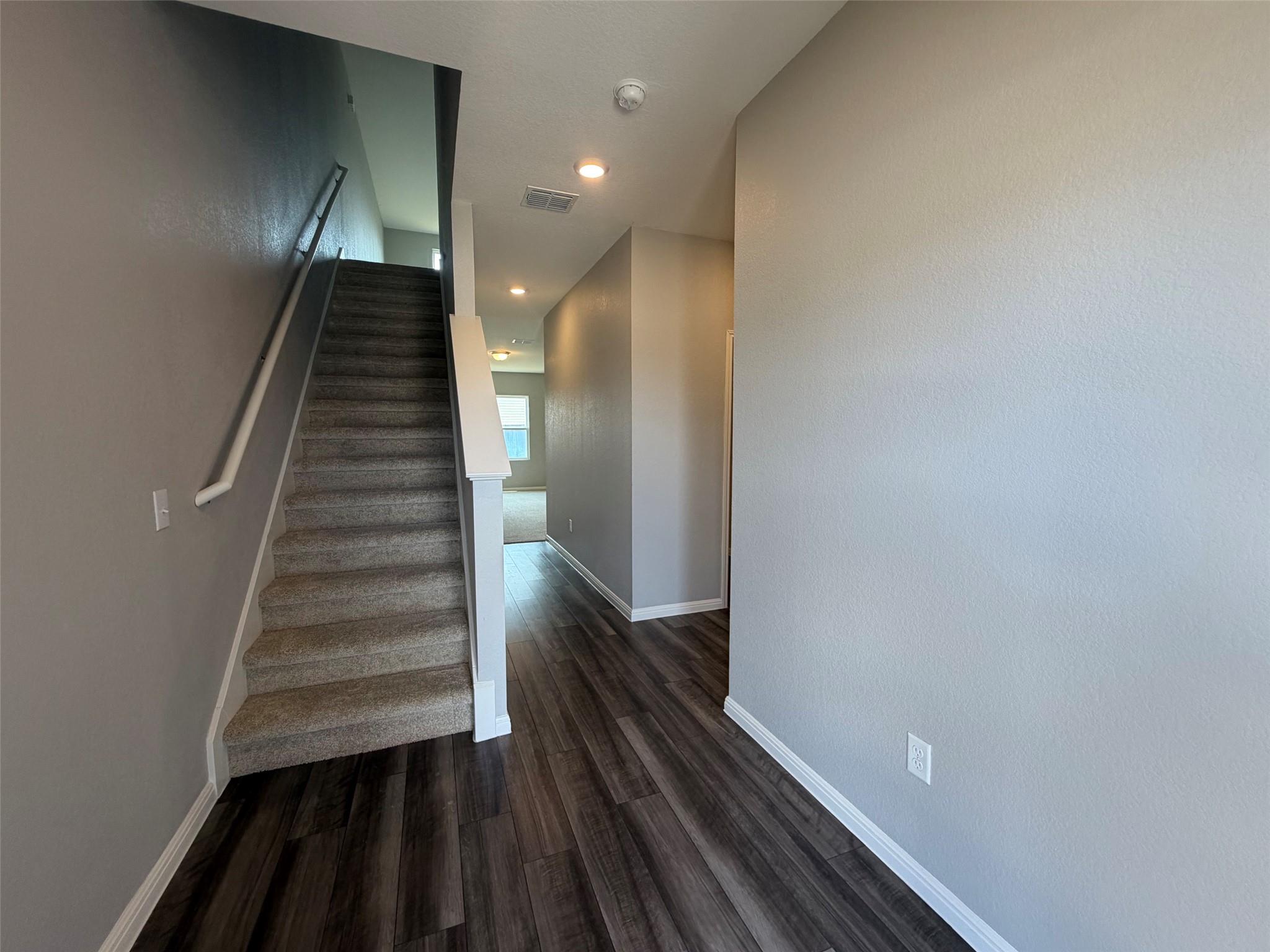 120 Aoudad RD — photo 3