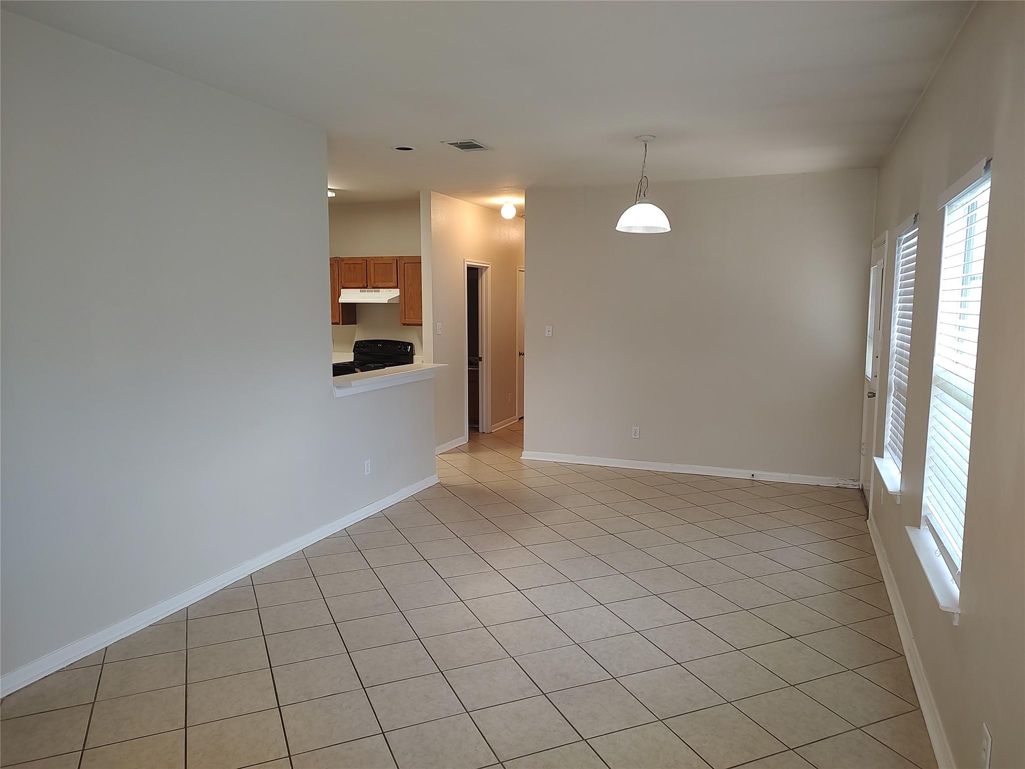 2206 Bagdad RD #B — photo 3