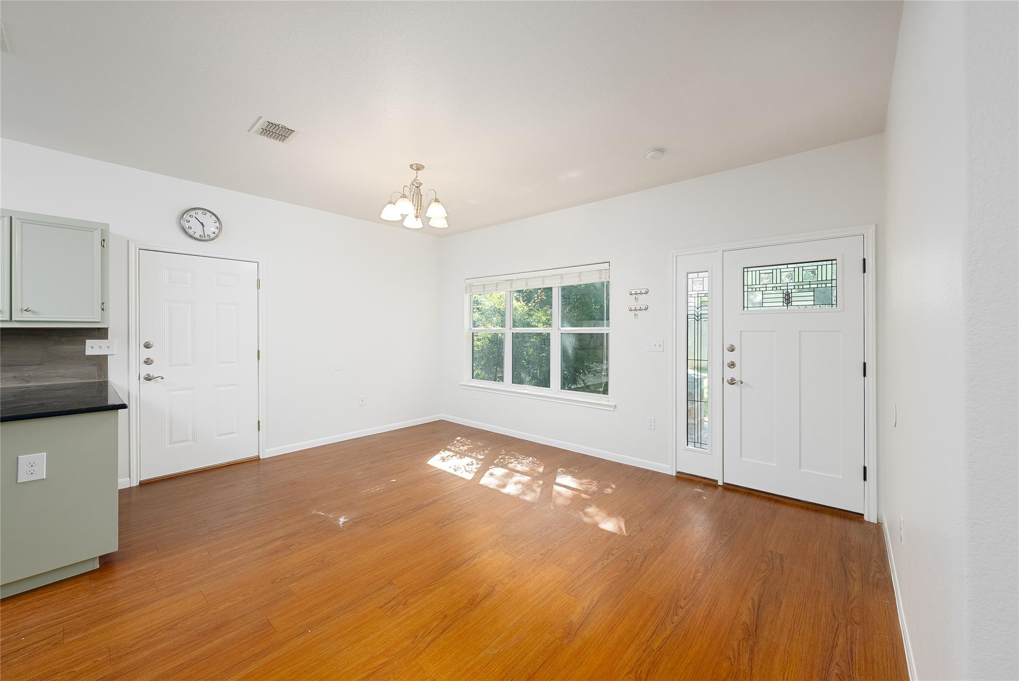 4505 Red River ST ##B — photo 4