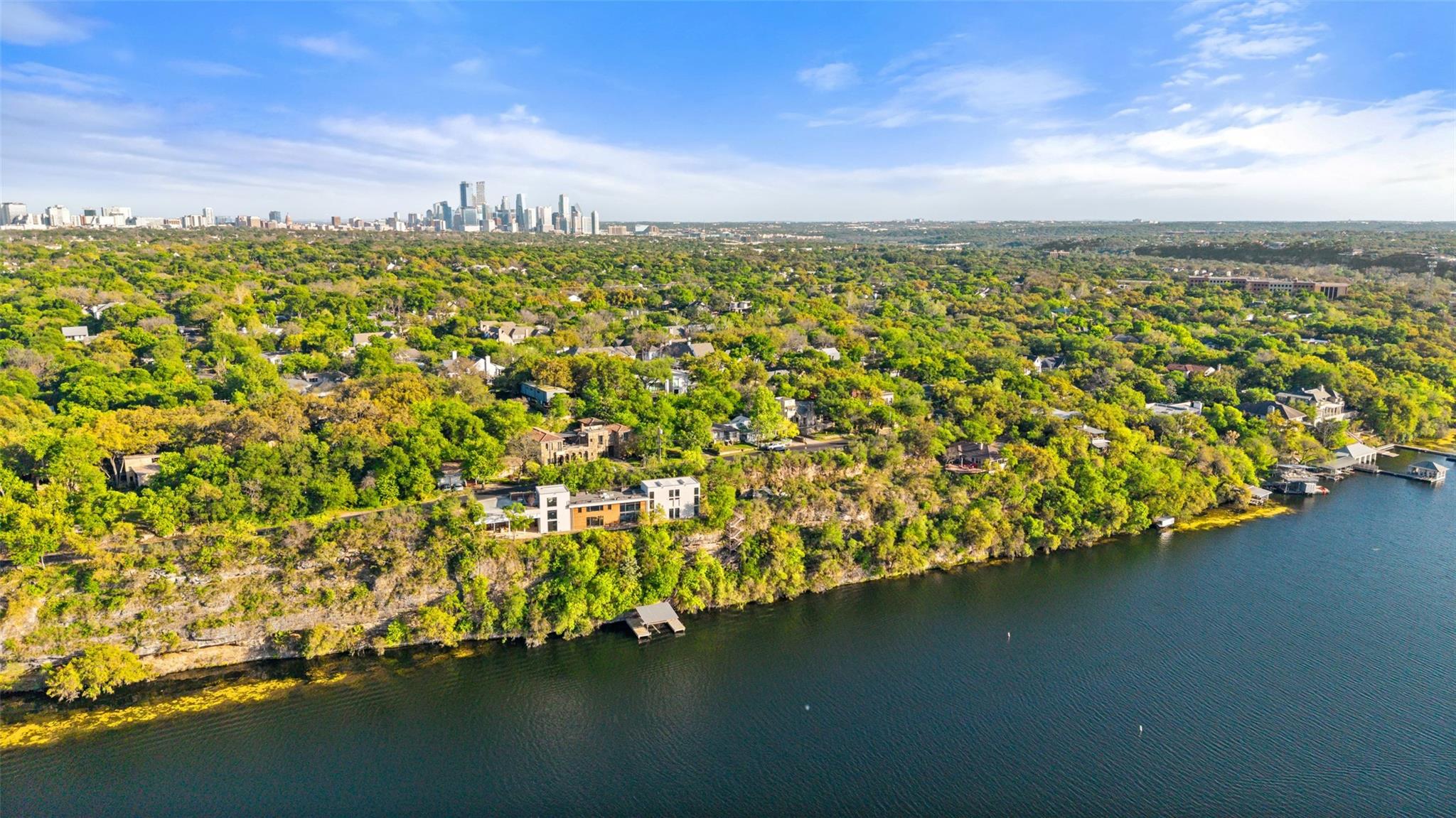 2108 Matthews DR — photo 4