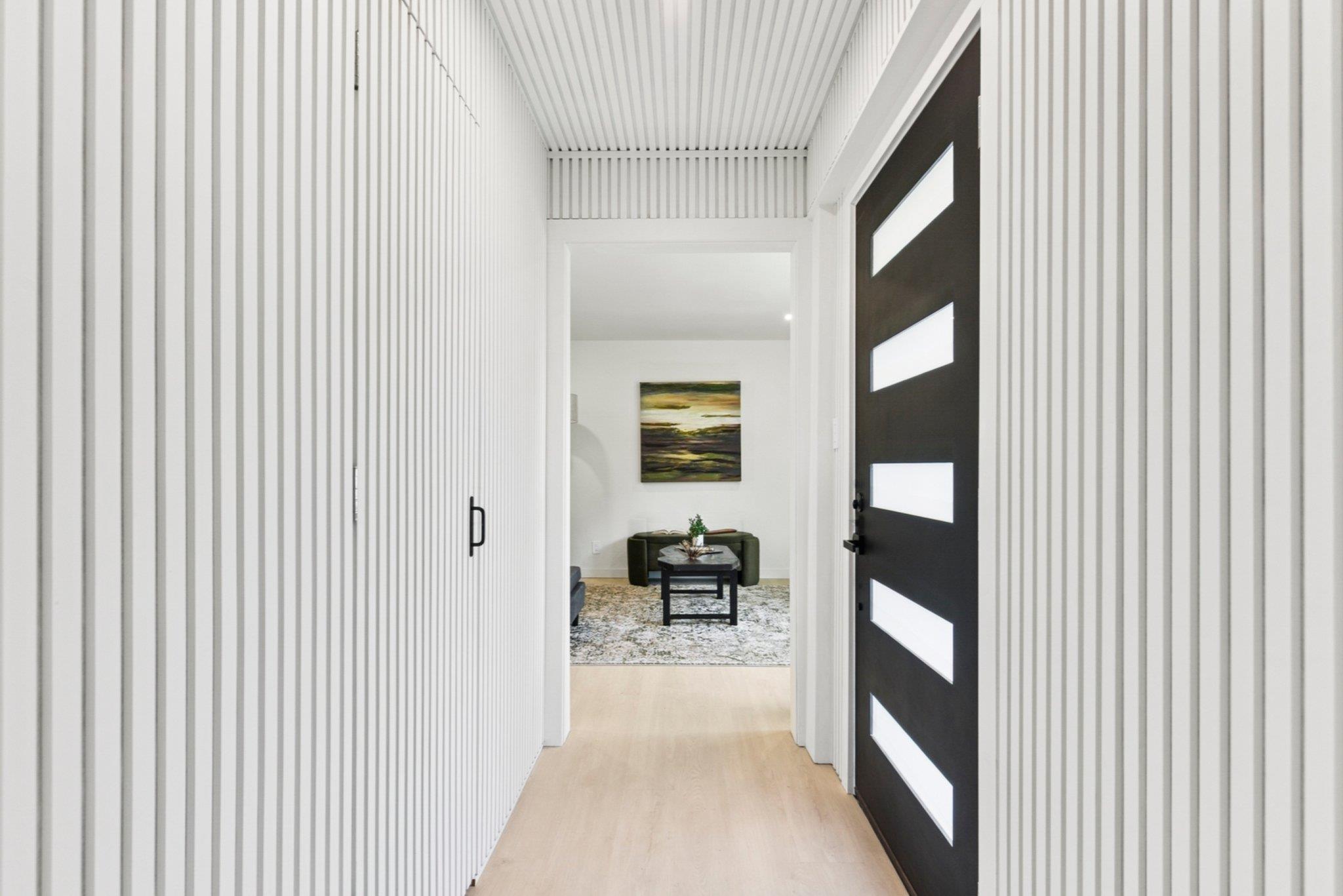 7503 Carriage DR — photo 4