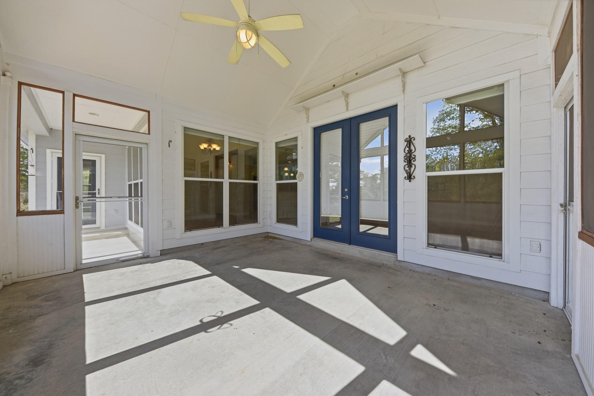 350 Owl Creek RD — photo 3