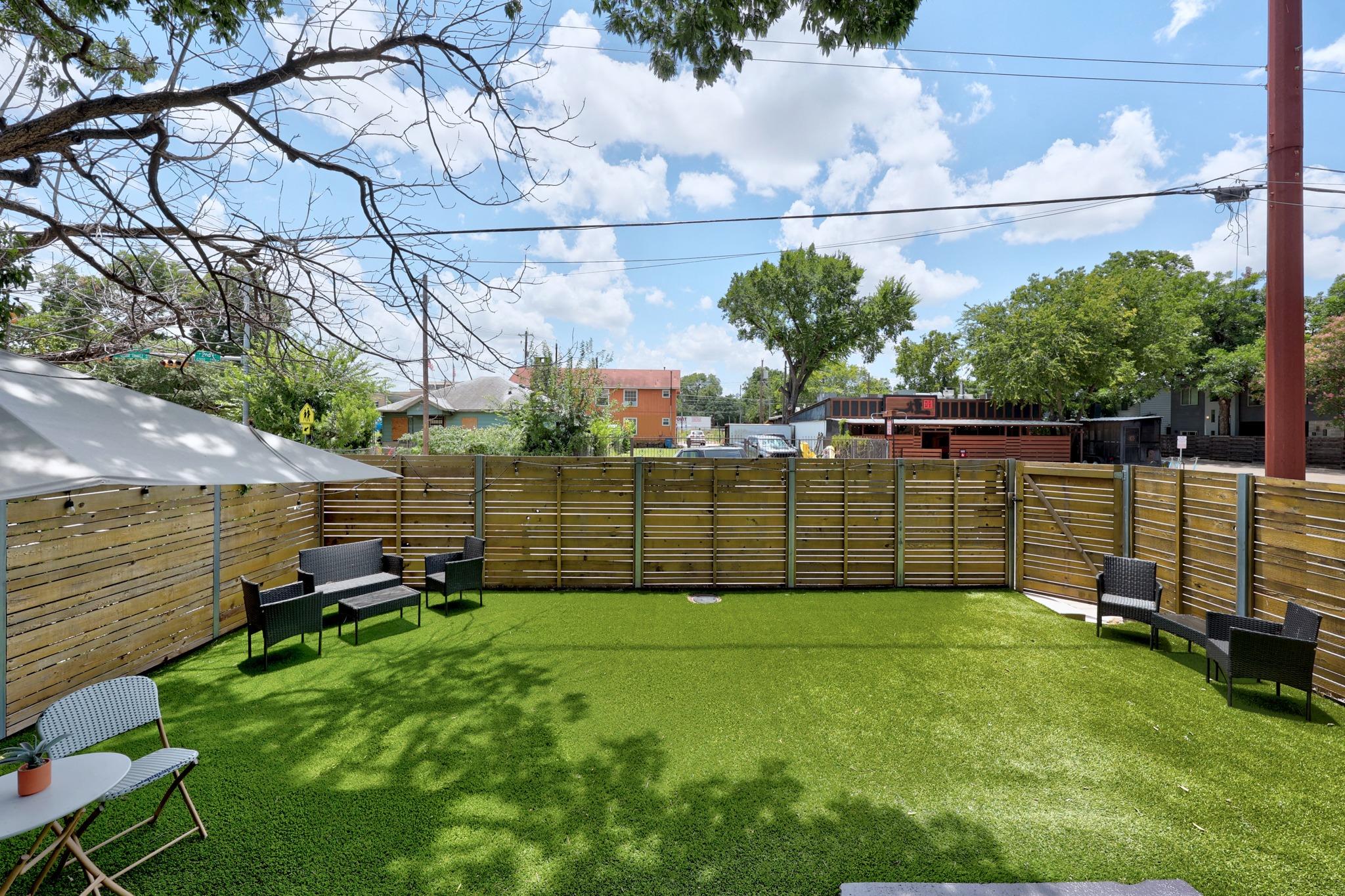2714 2nd ST — photo 3