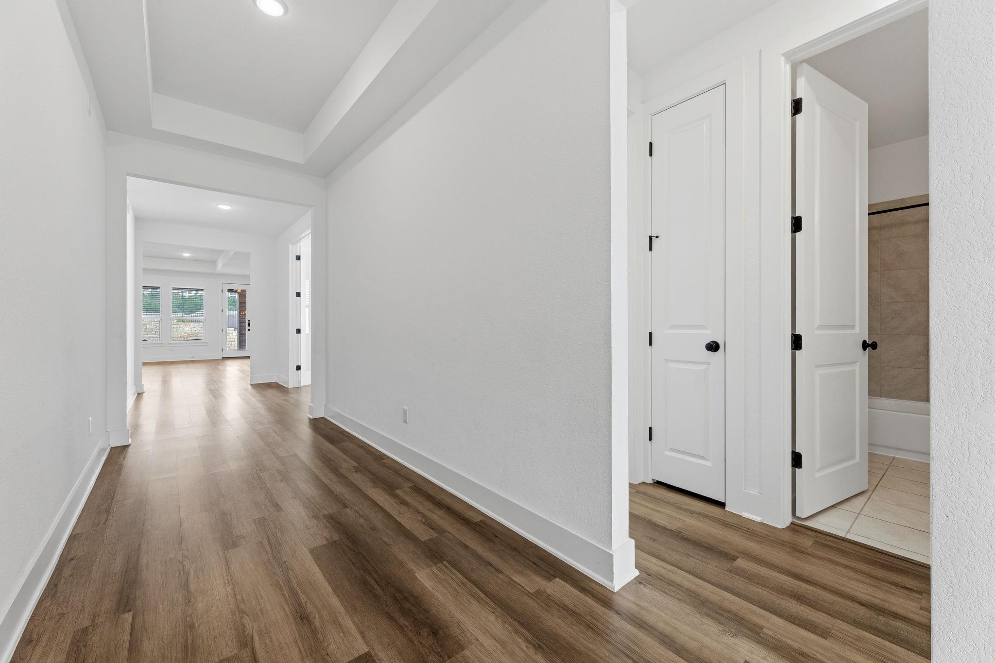 1404 Castalo LN — photo 4