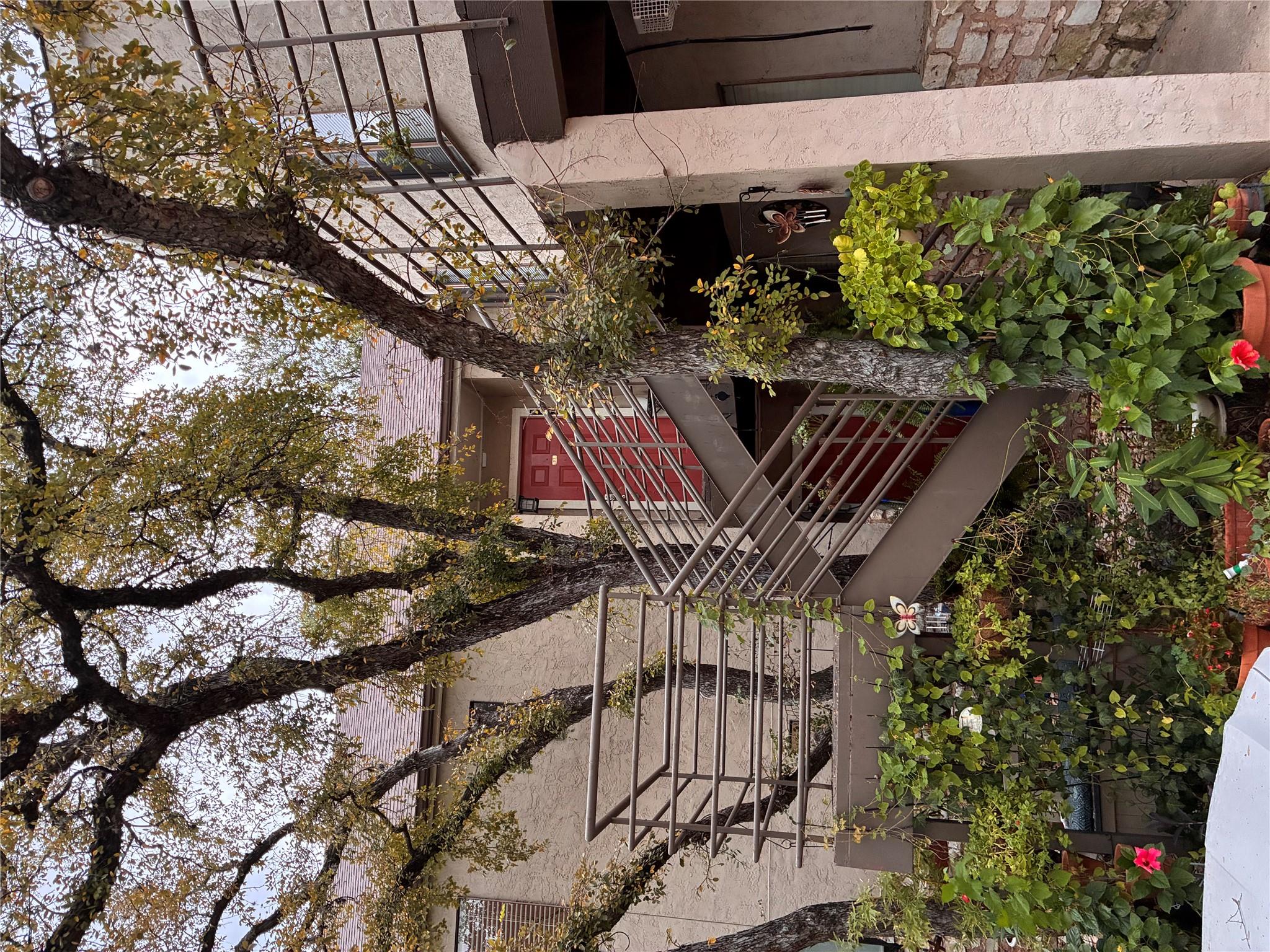 6810 Deatonhill DR #217 — photo 3