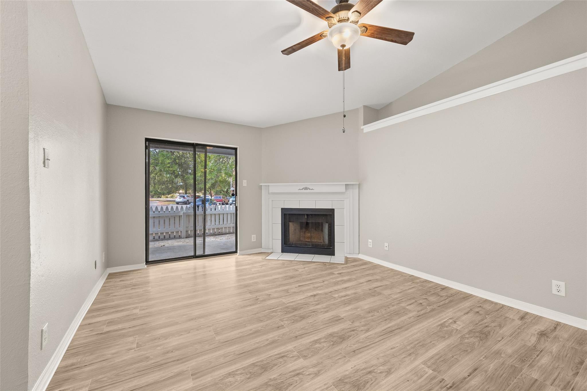 1601 Faro DR #1502 — photo 3