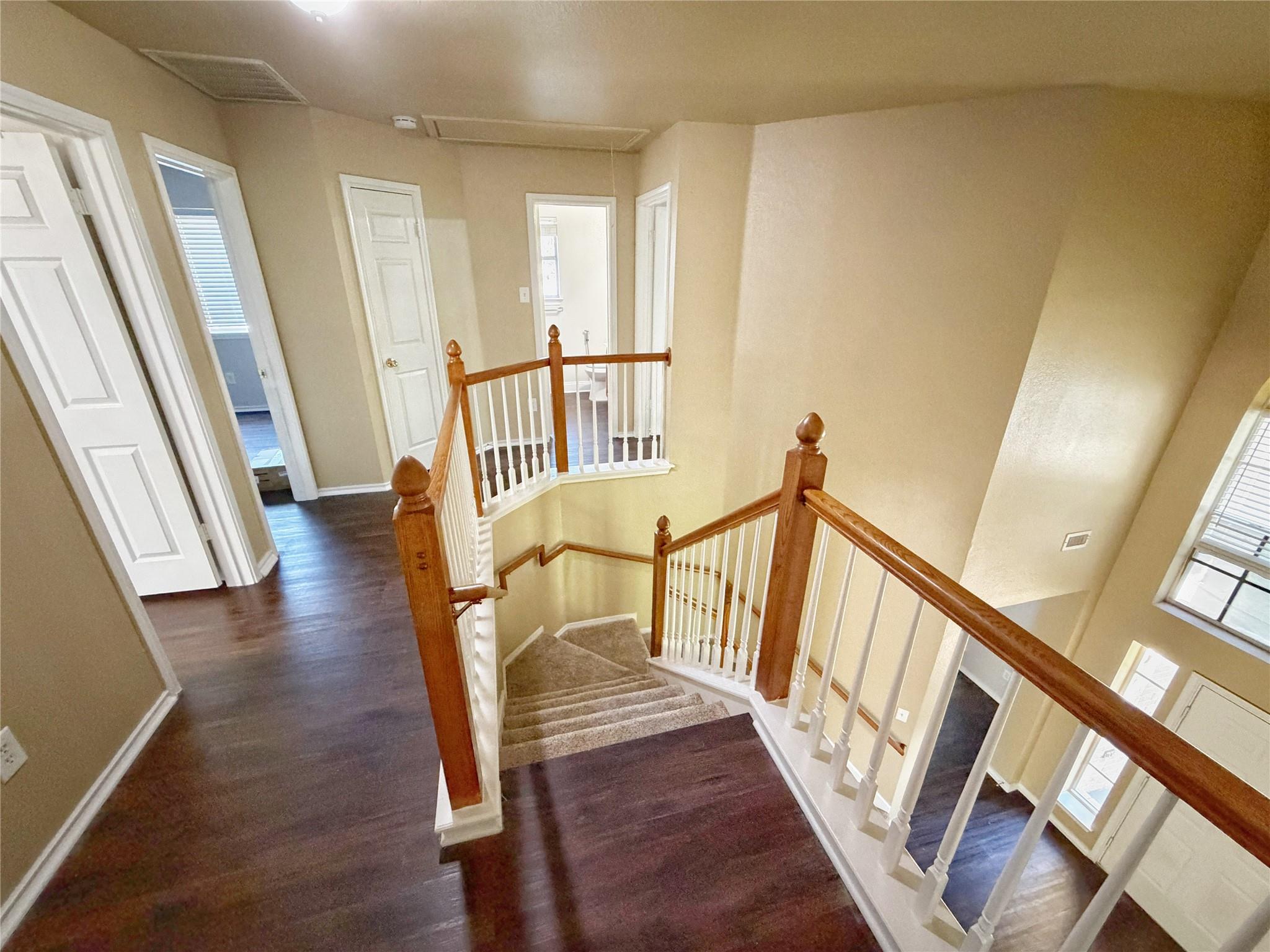 1114 Black Locust DR — photo 3