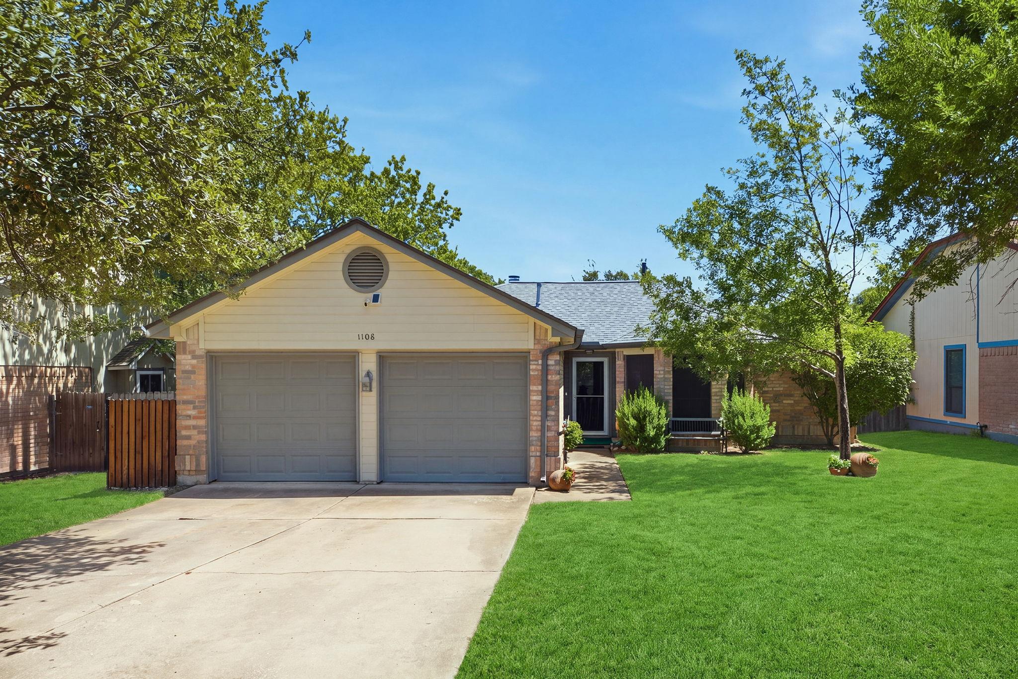 1108 Batavia DR