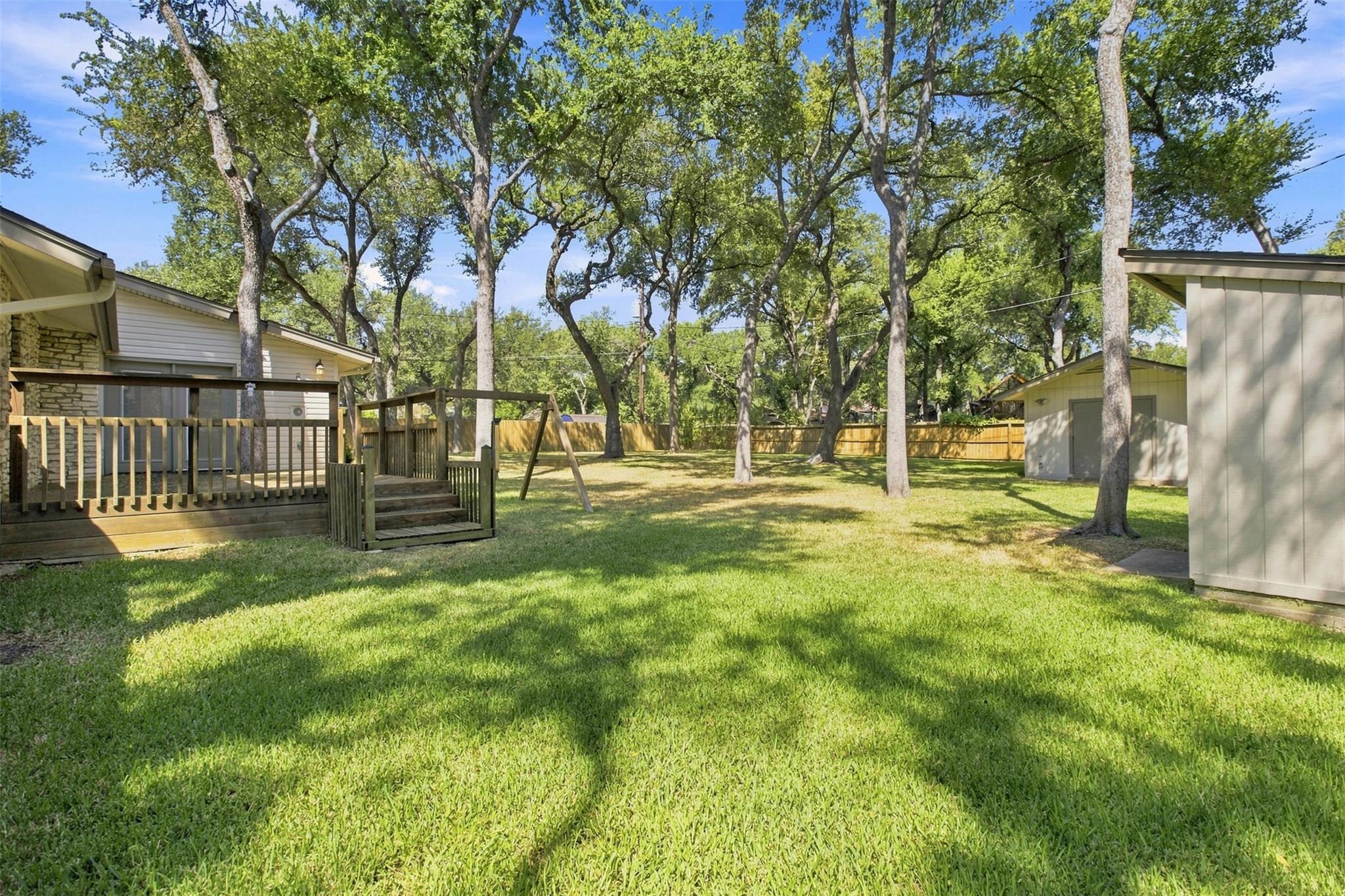 9202 Shady Oaks DR — photo 3