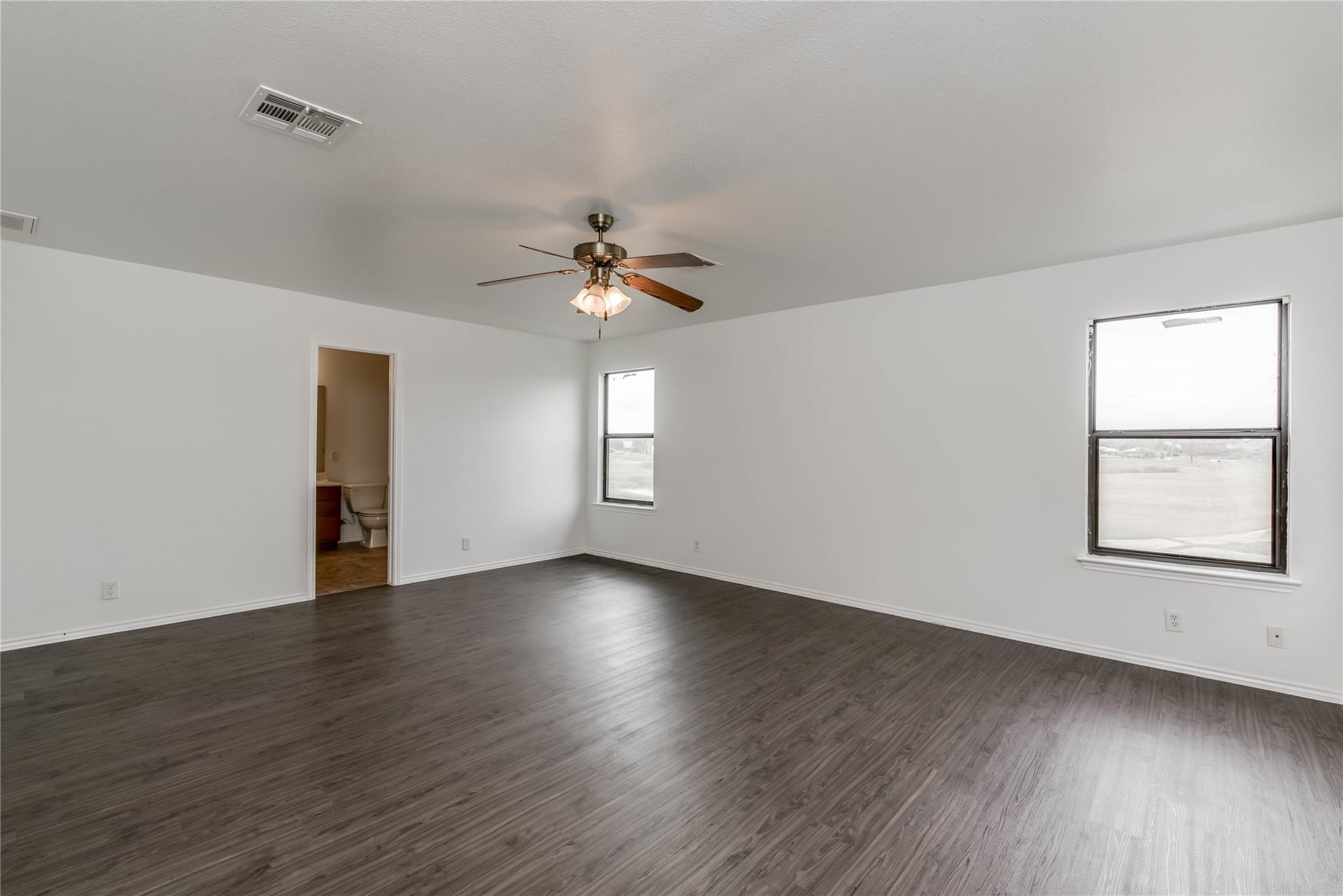 6521 Quinton DR — photo 5