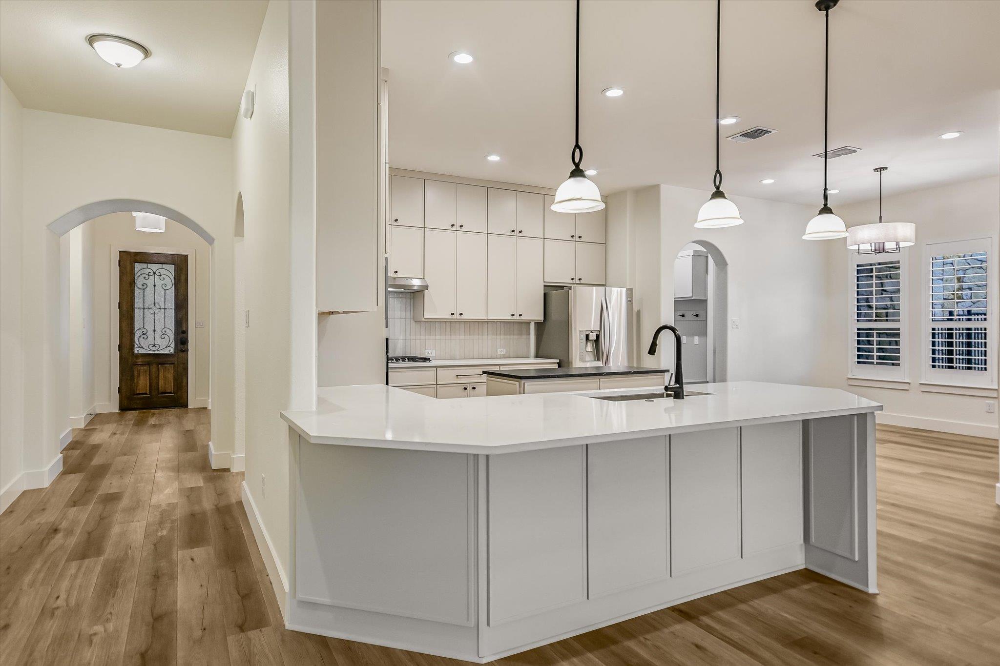 106 Waverly Spire CT — photo 3