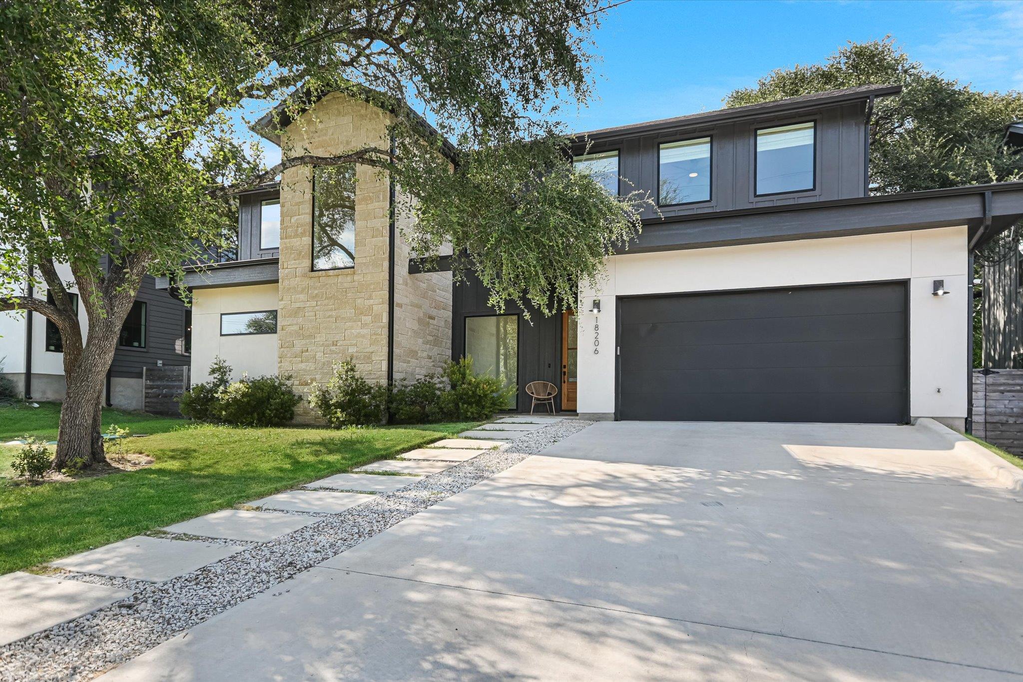 18206 Fair LN
