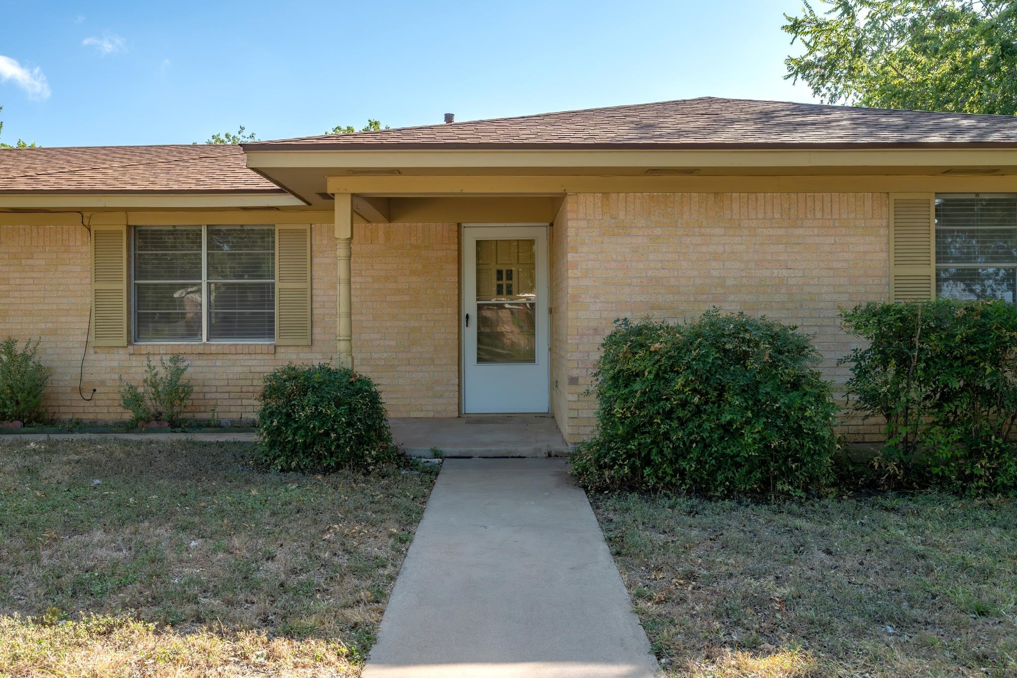 1615 Park LN — photo 5