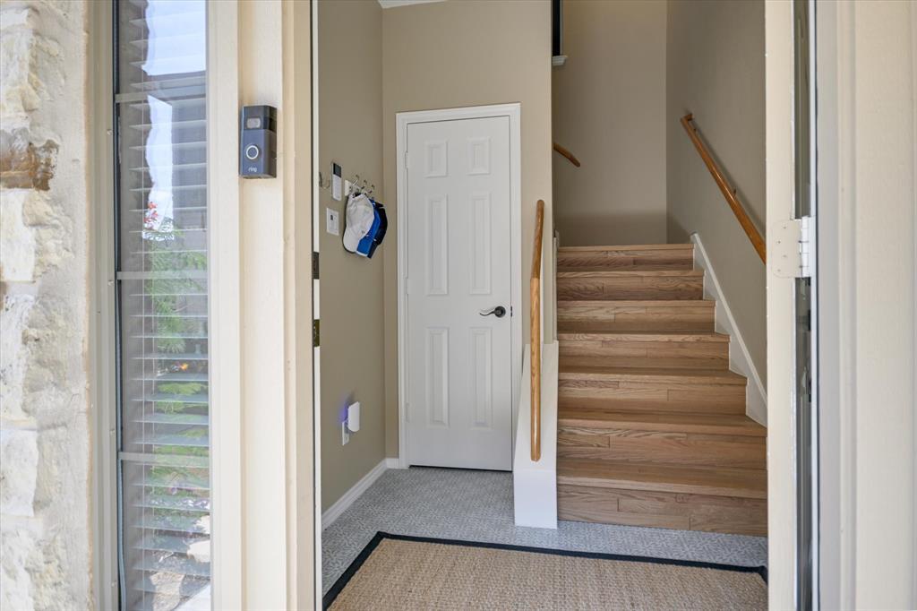 9201 Brodie LN #1501 — photo 3