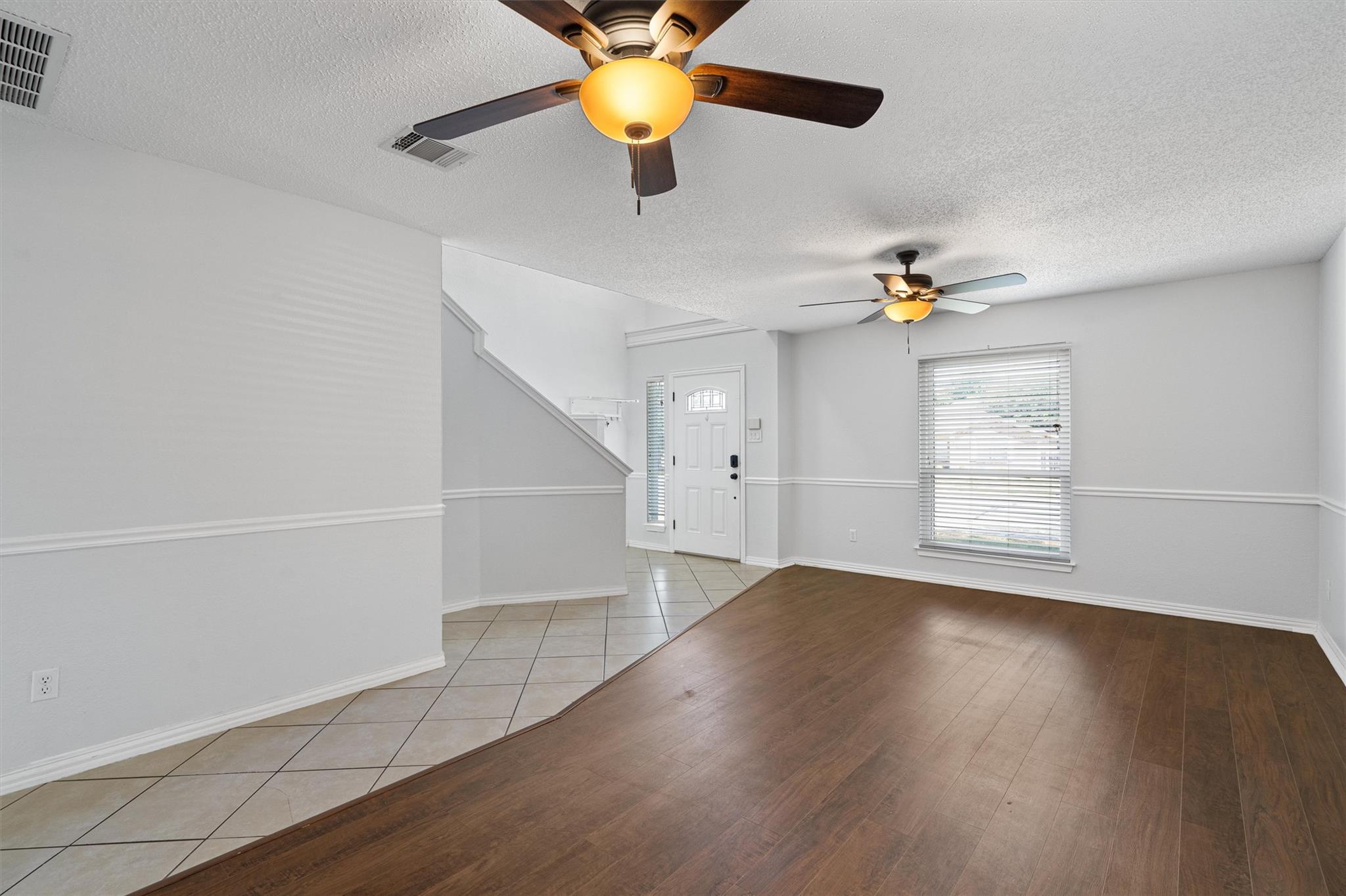 1402 Gulf WAY — photo 5