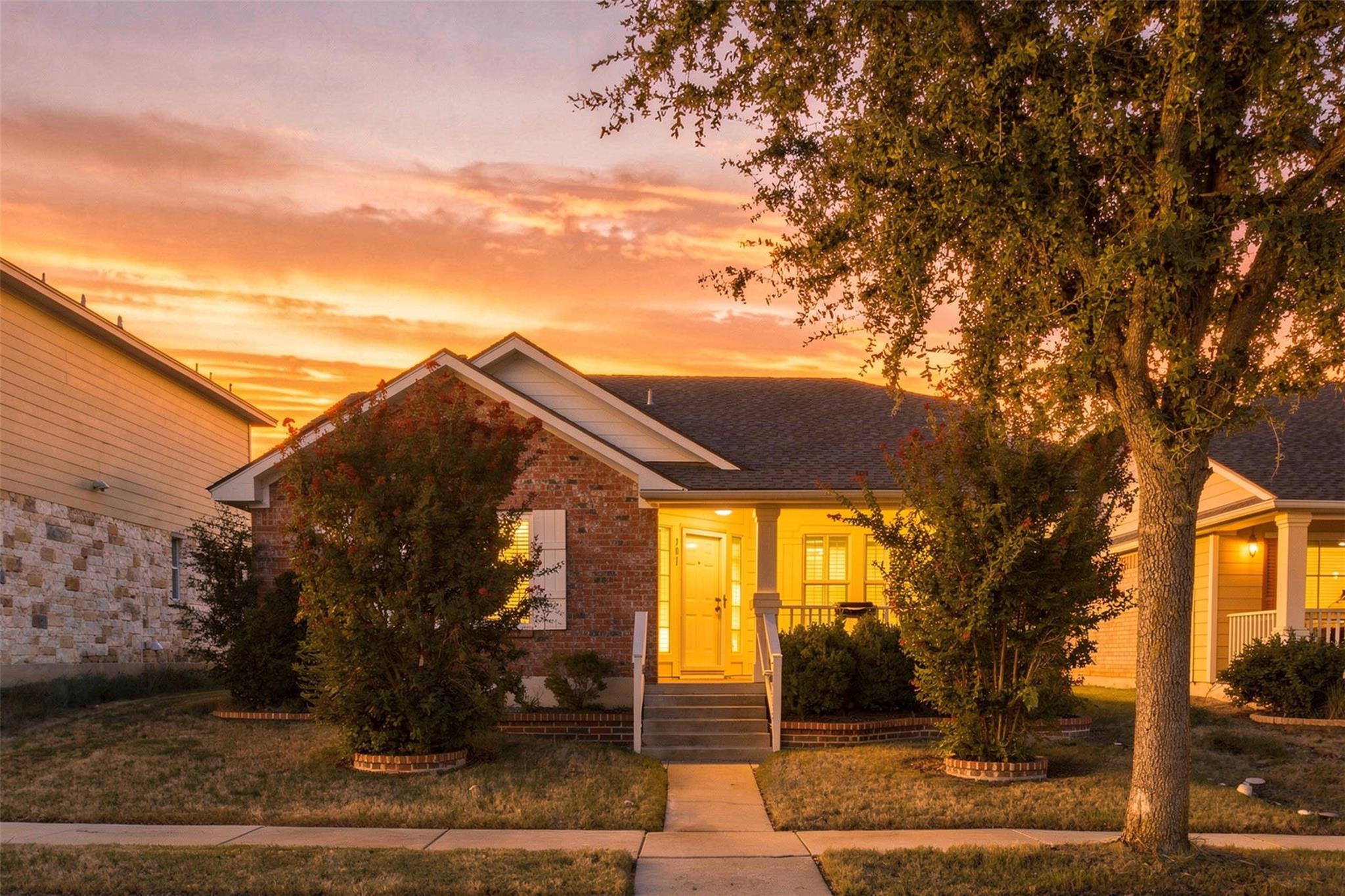 701 Brazos Bend DR