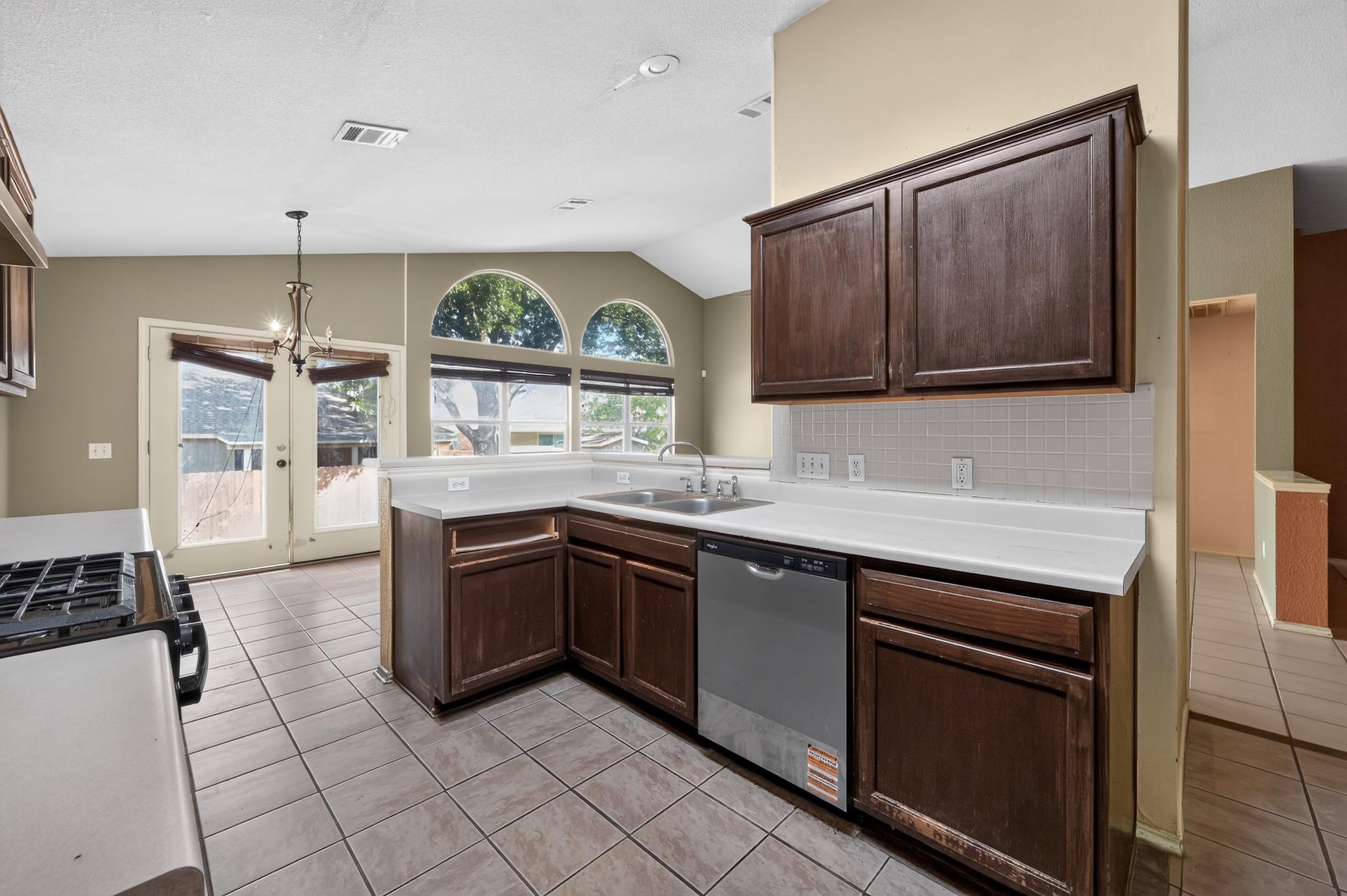 16803 Dorman DR — photo 5