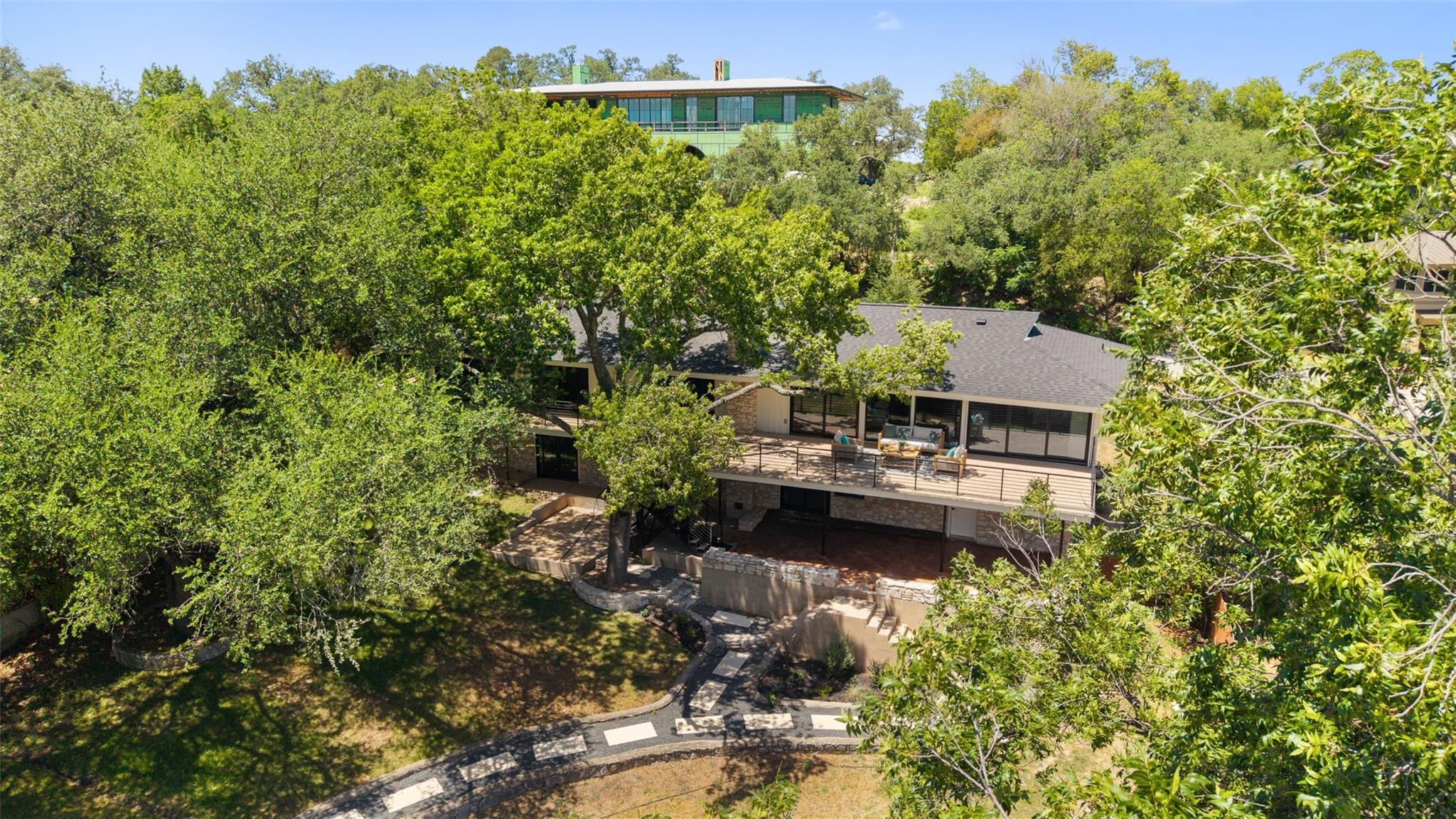 4905 Crestway DR — photo 3