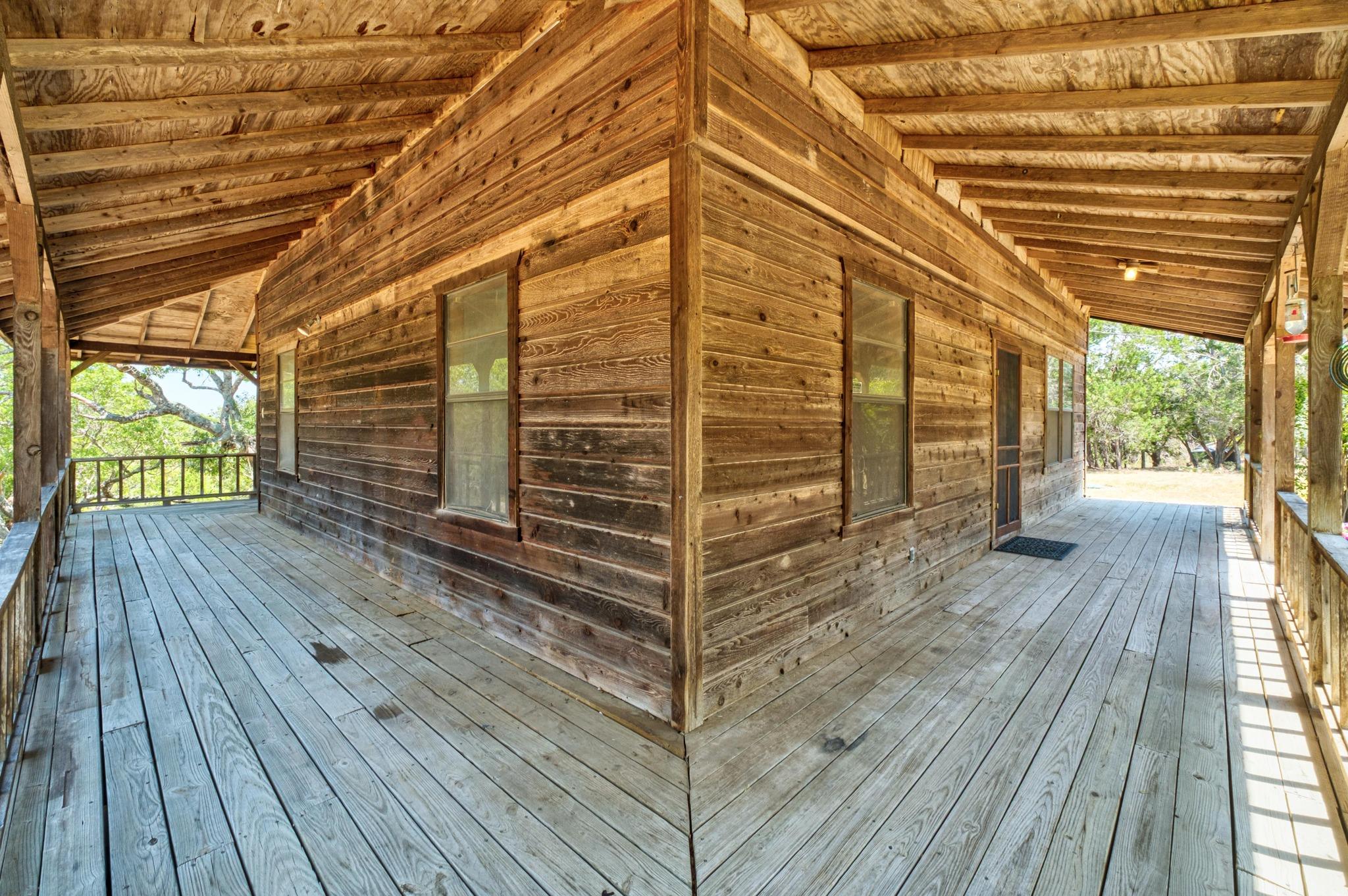 100 Clayton CV — photo 4