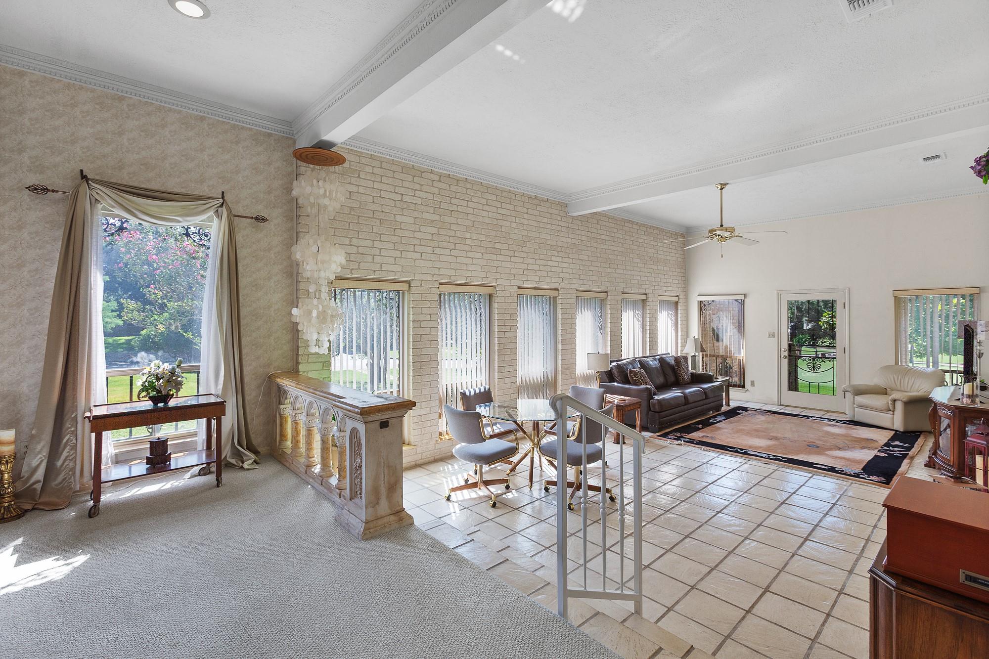 2508 Onion Creek PKWY — photo 4