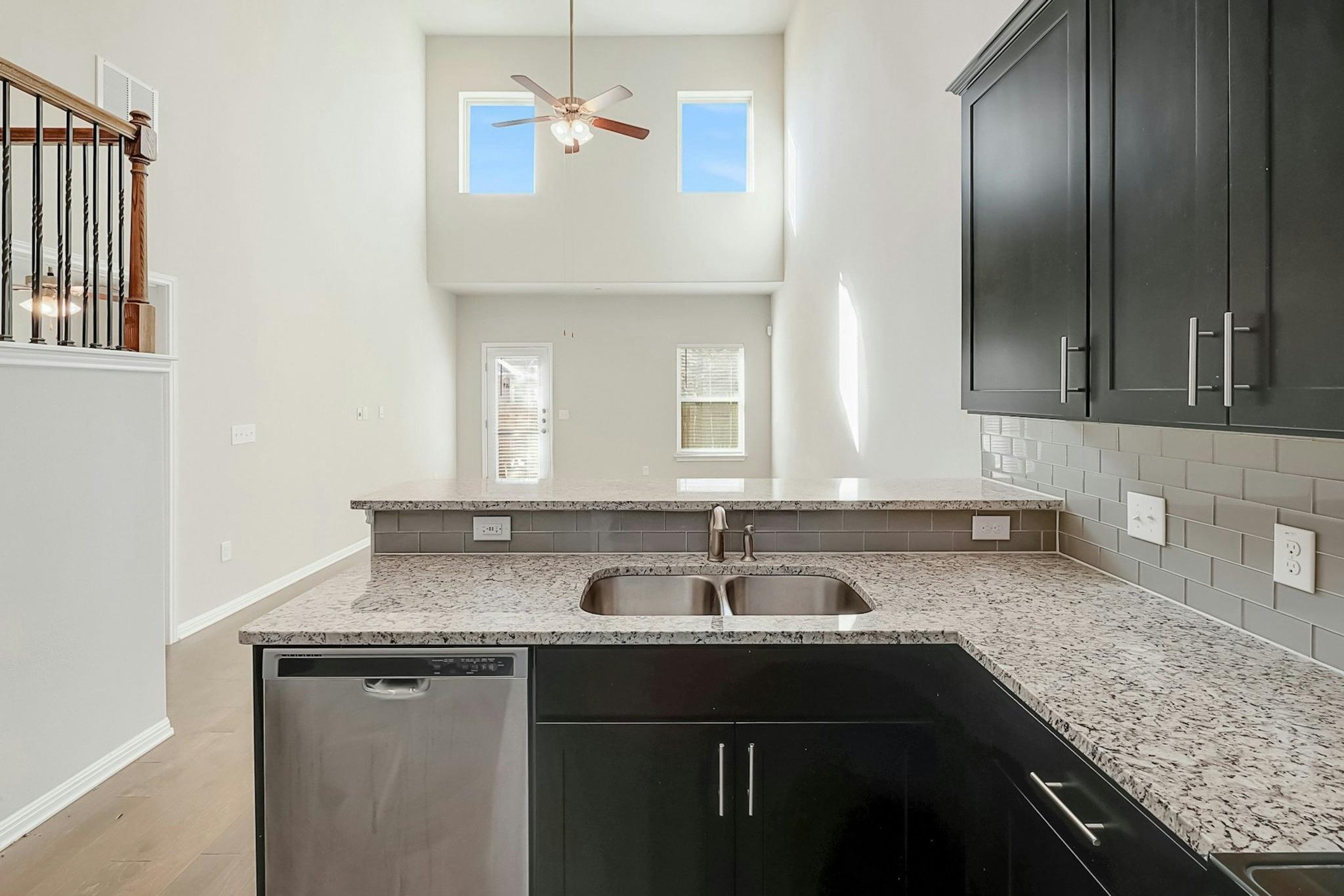 12804 Michelangelo ST — photo 4