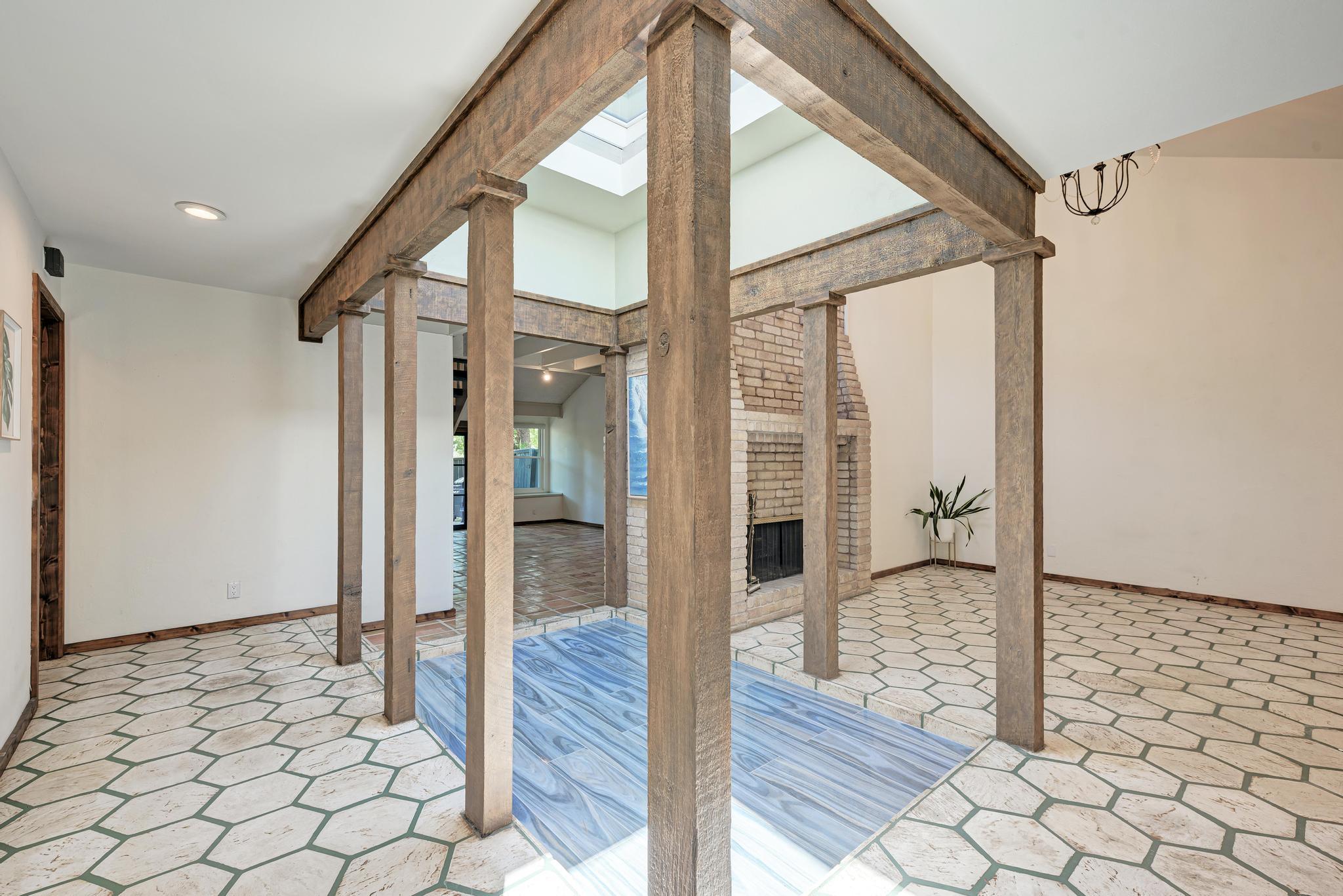 3837 Steck Ave — photo 4