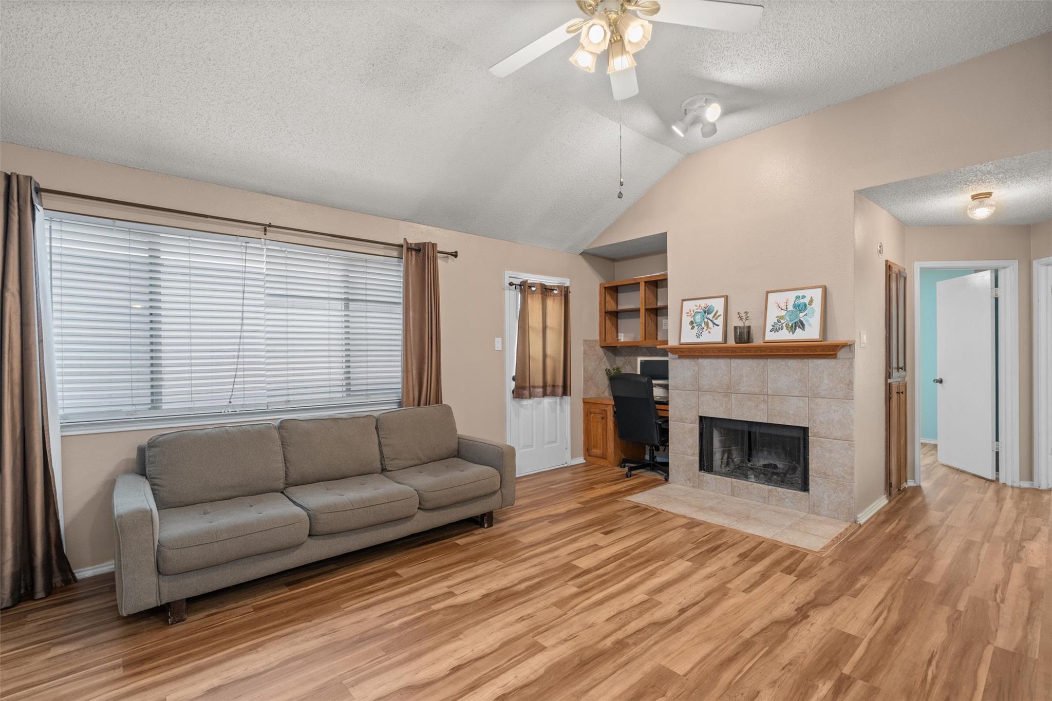 840 Eagles WAY — photo 4