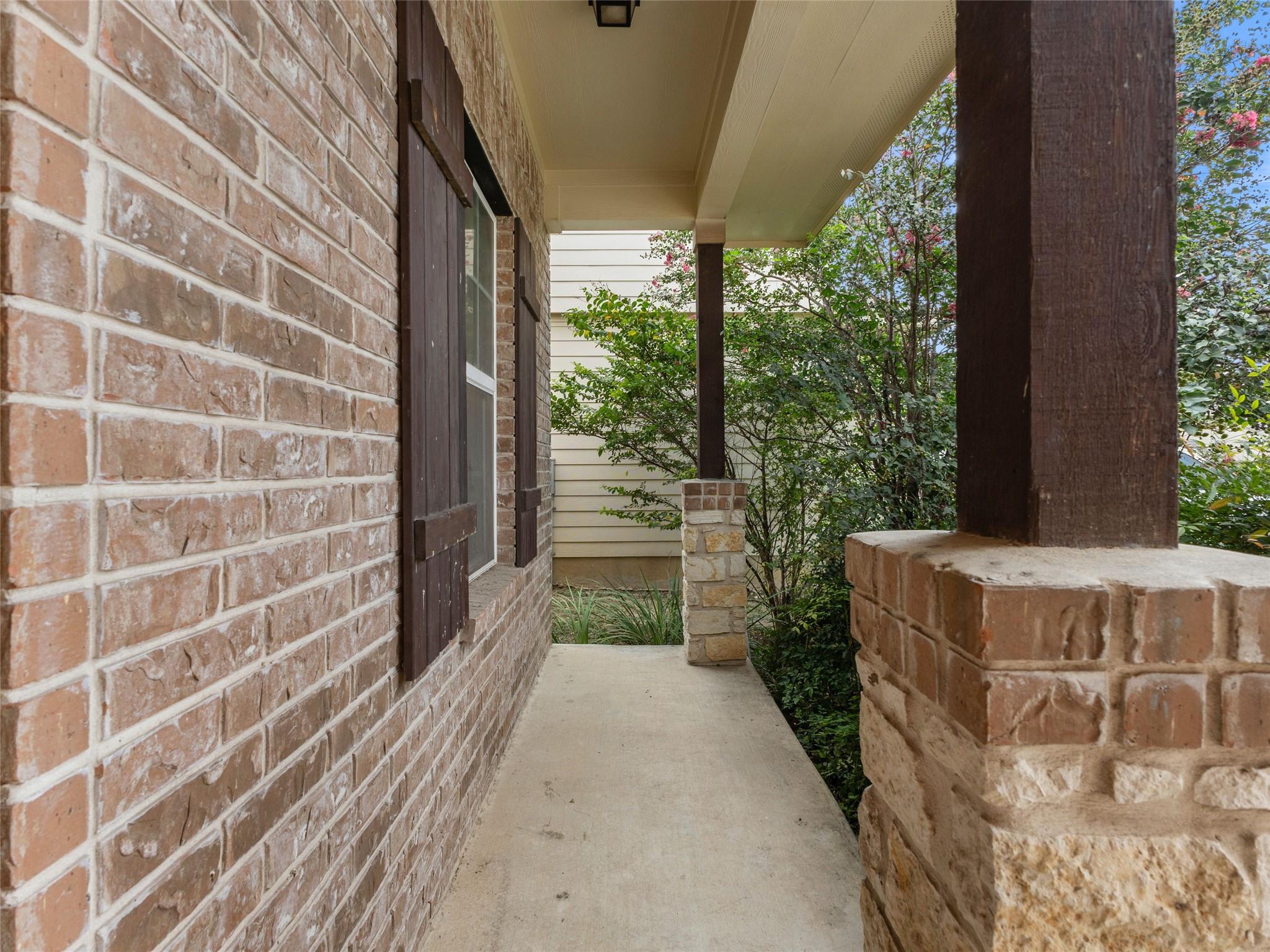 9907 Belmore CV — photo 4