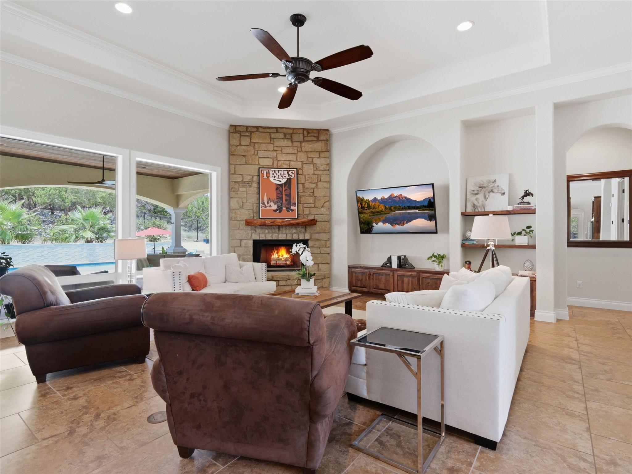 324 Valley LDG — photo 4