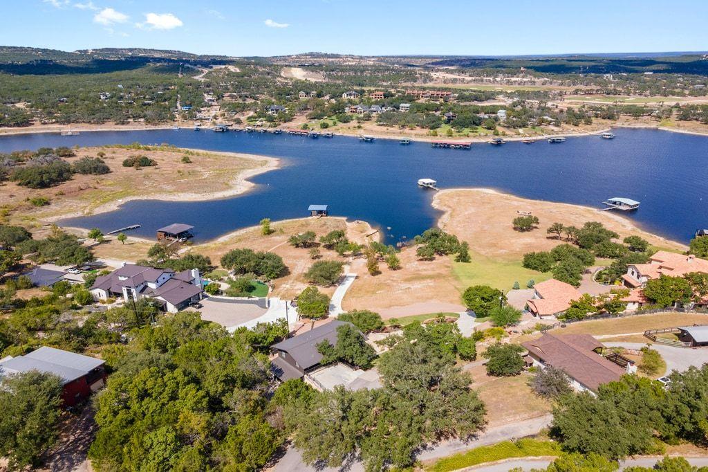 19833 Lakehurst LOOP