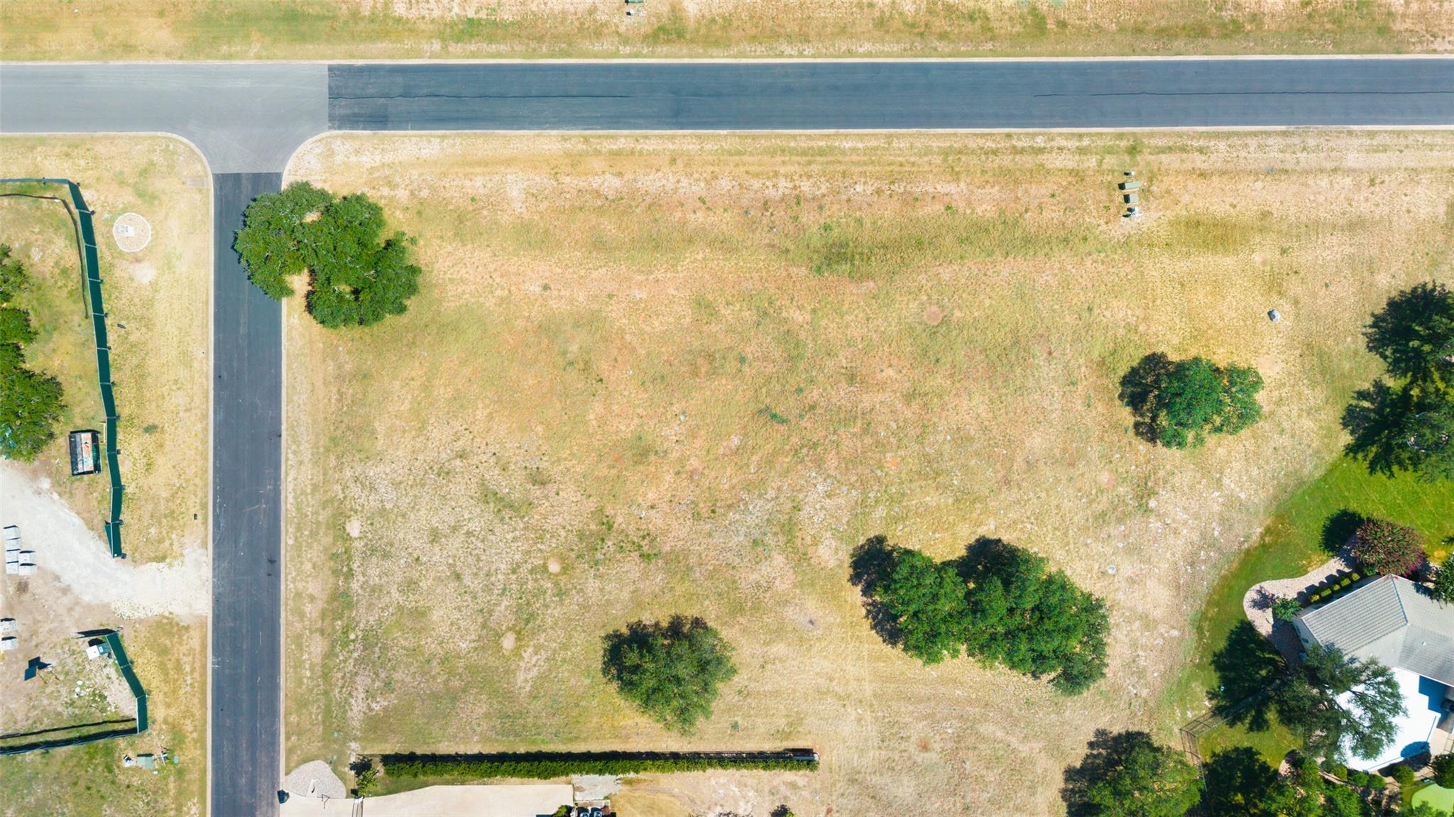 25801 Cliff CV — photo 4