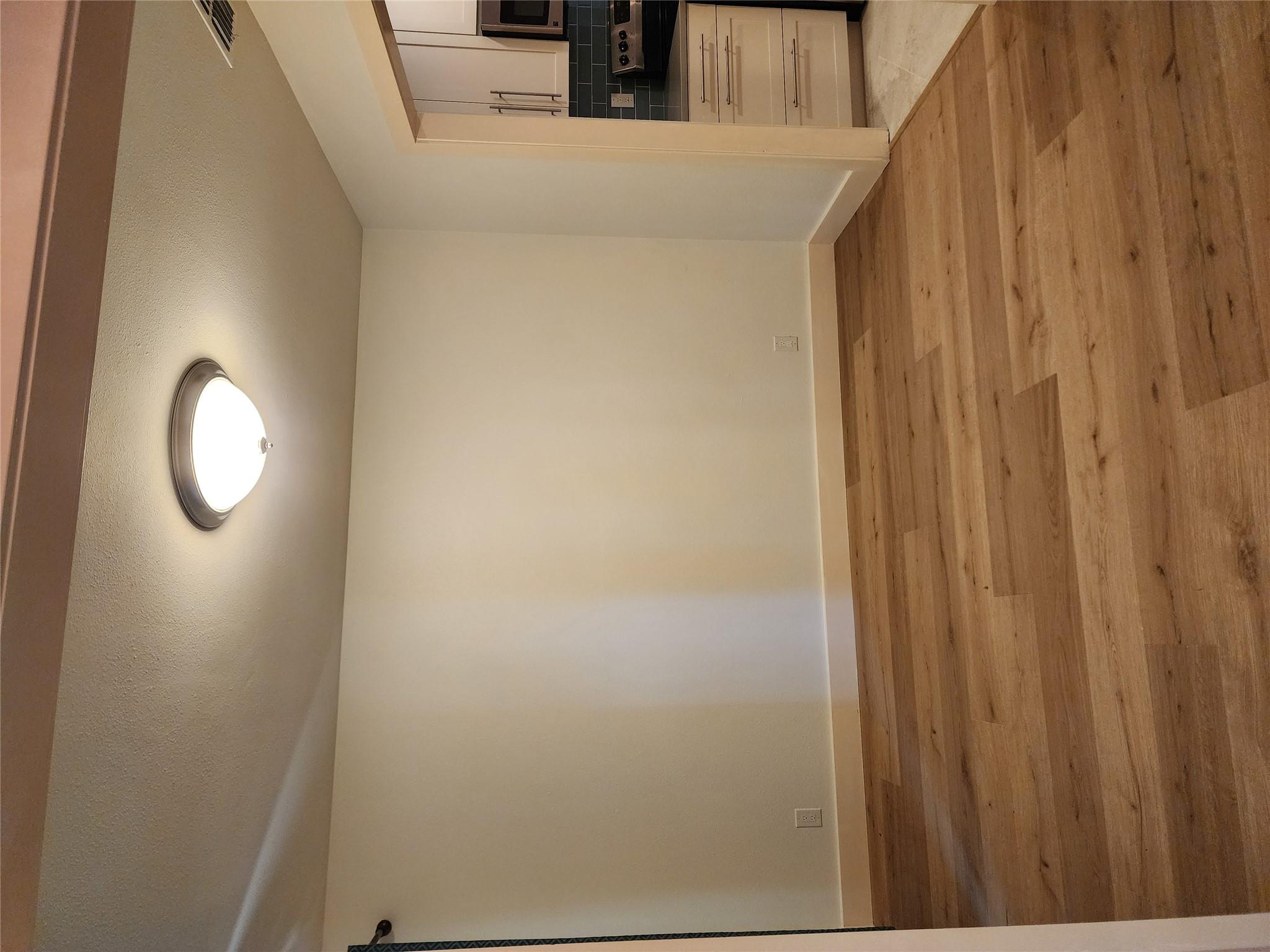 1804 Kingwood CV — photo 3