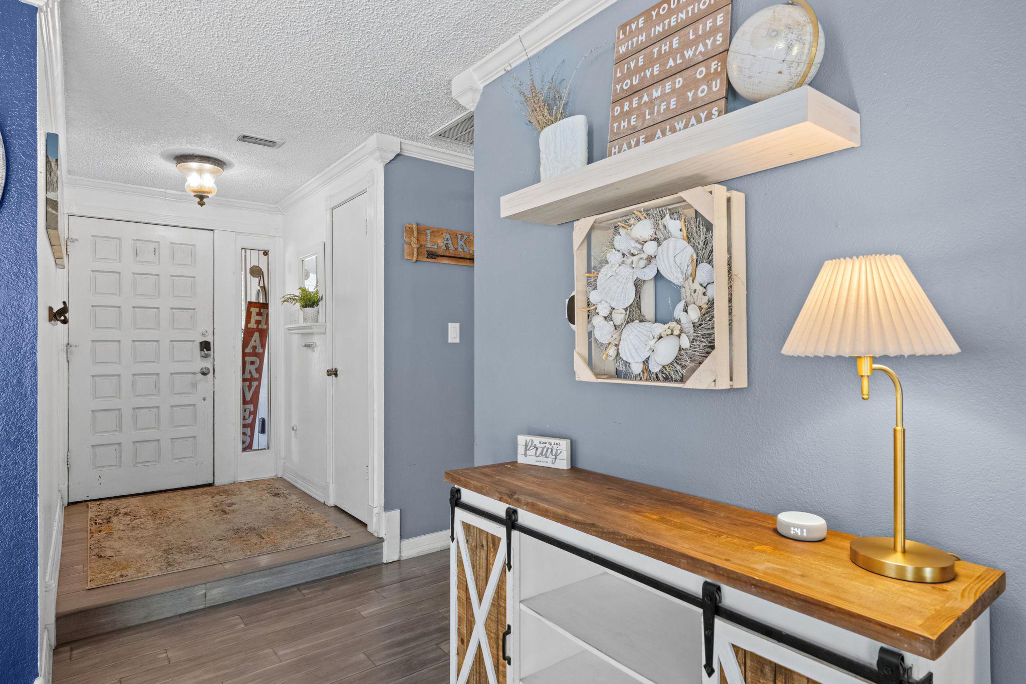 349 Arrowhead Point RD — photo 3